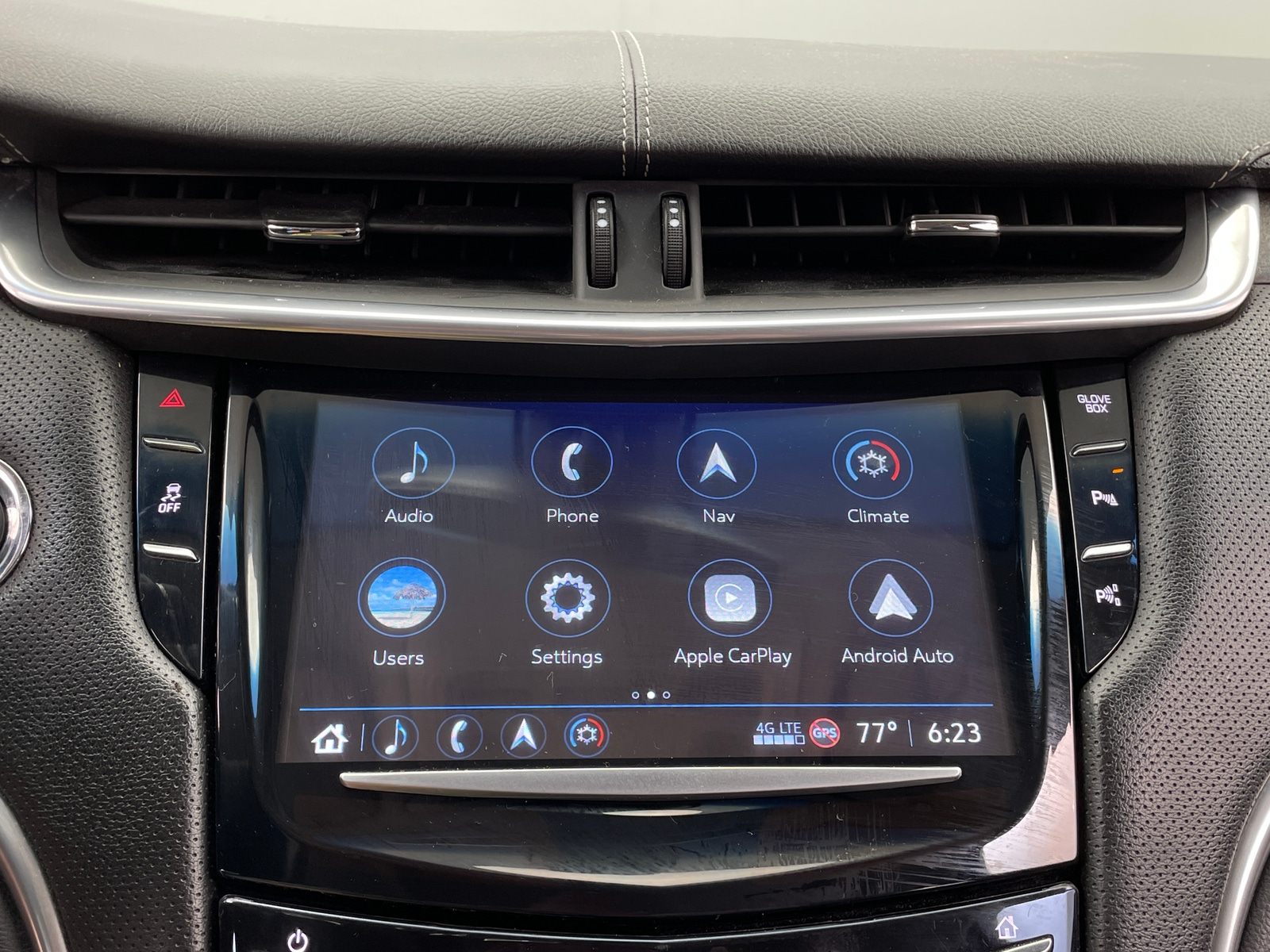 Thumbnail: 2019 Cadillac XTS - 3