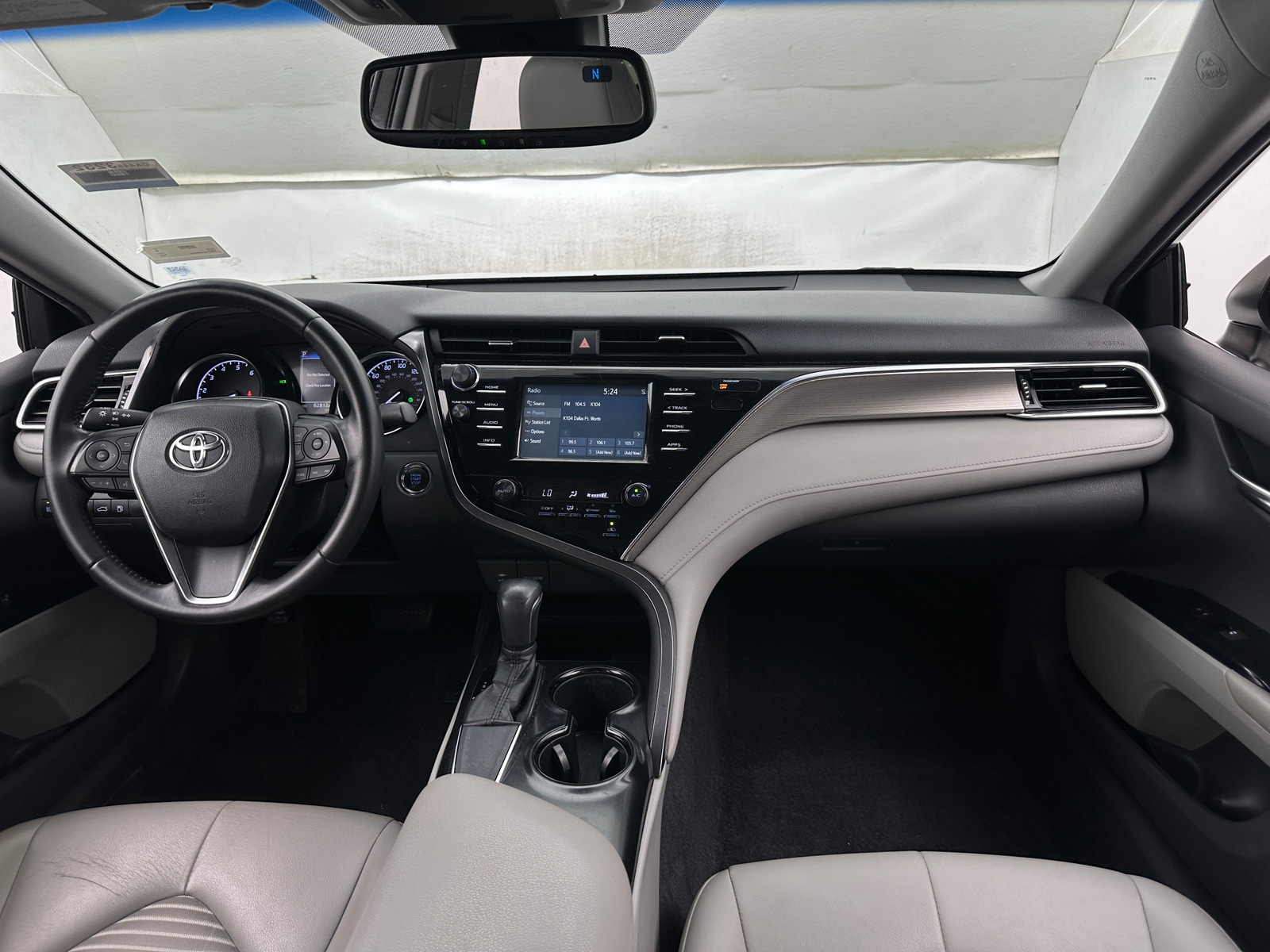 Thumbnail: 2018 Toyota Camry - 3