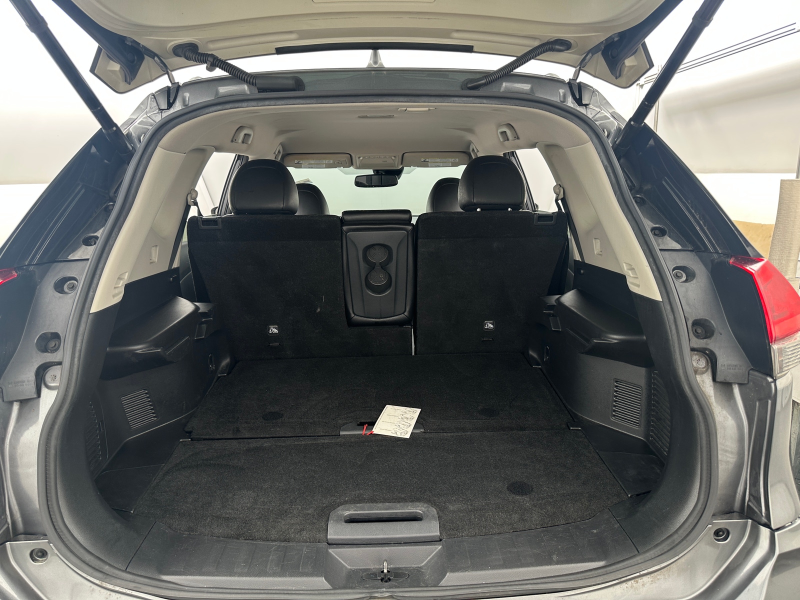 Thumbnail: 2019 Nissan Rogue - 6