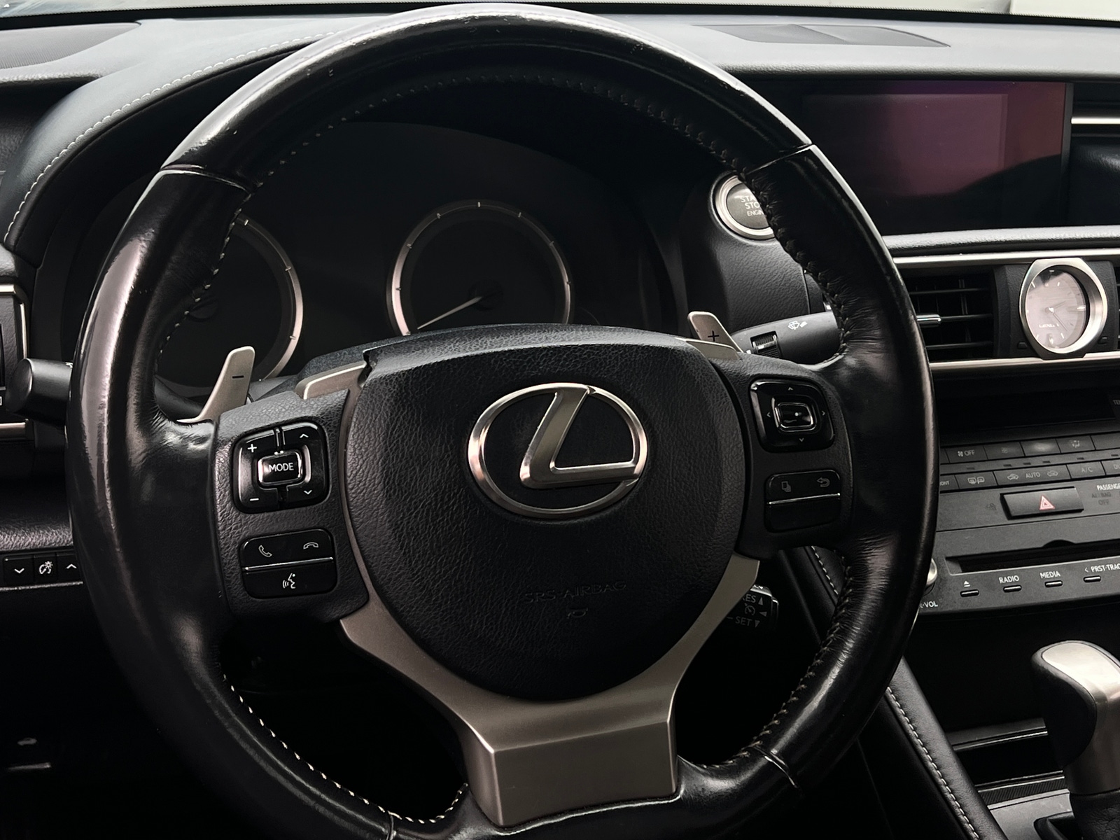 Thumbnail: 2016 Lexus RC - 3