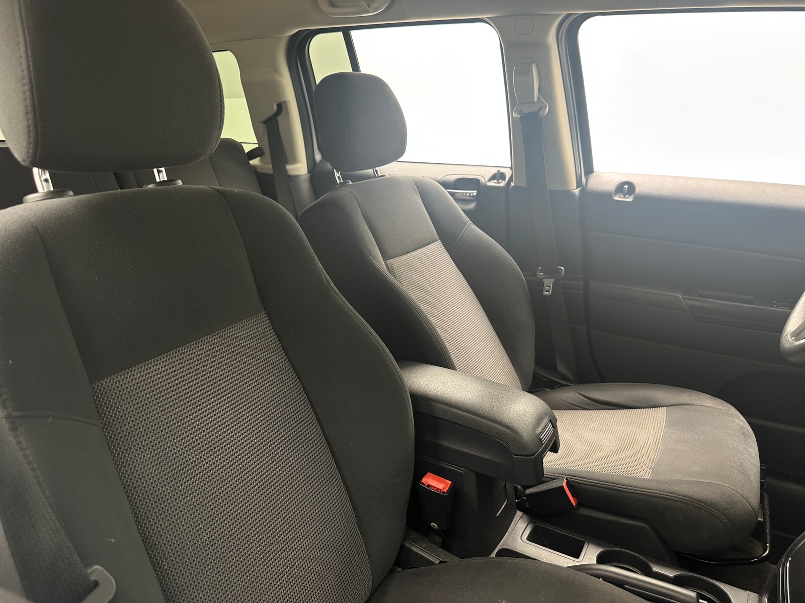 Thumbnail: 2014 Jeep Patriot - 2
