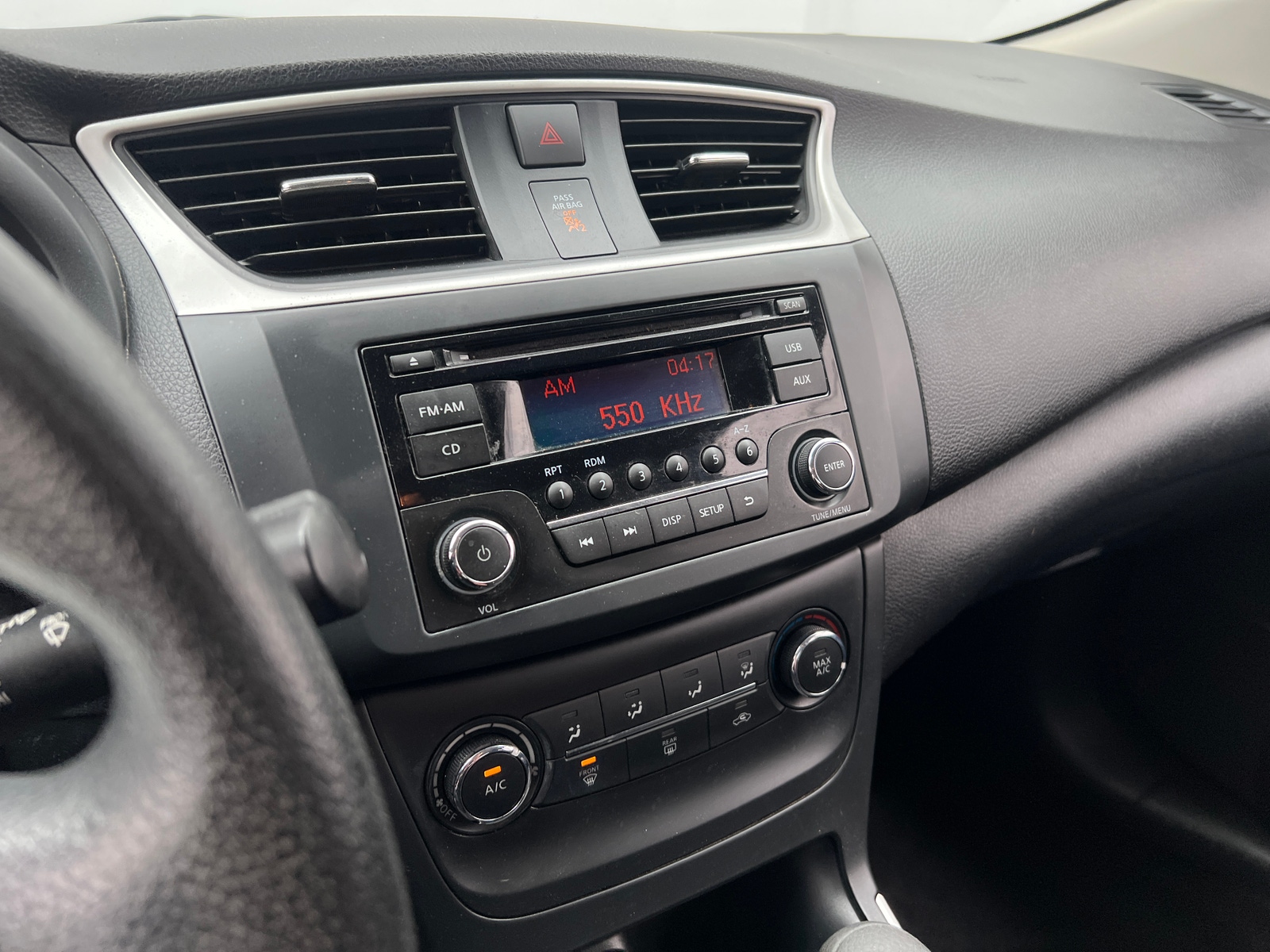 Thumbnail: 2016 Nissan Sentra - 4