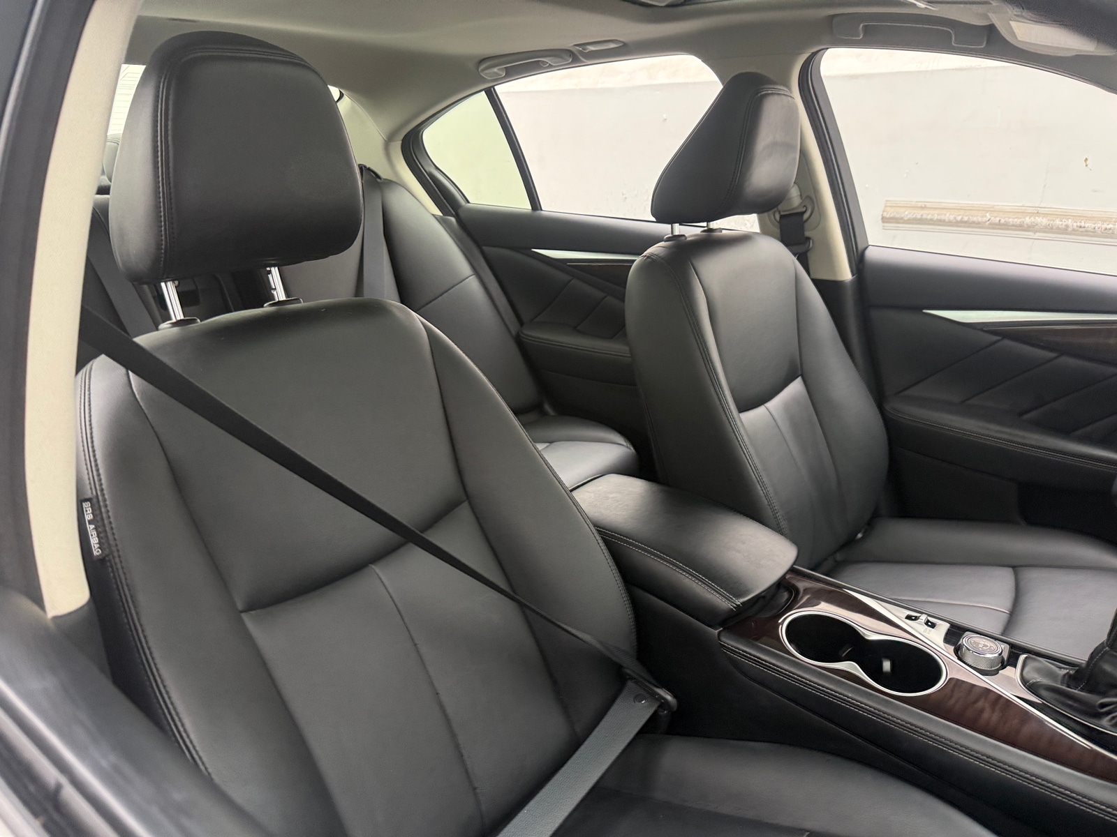 Thumbnail: 2019 INFINITI Q50 - 2