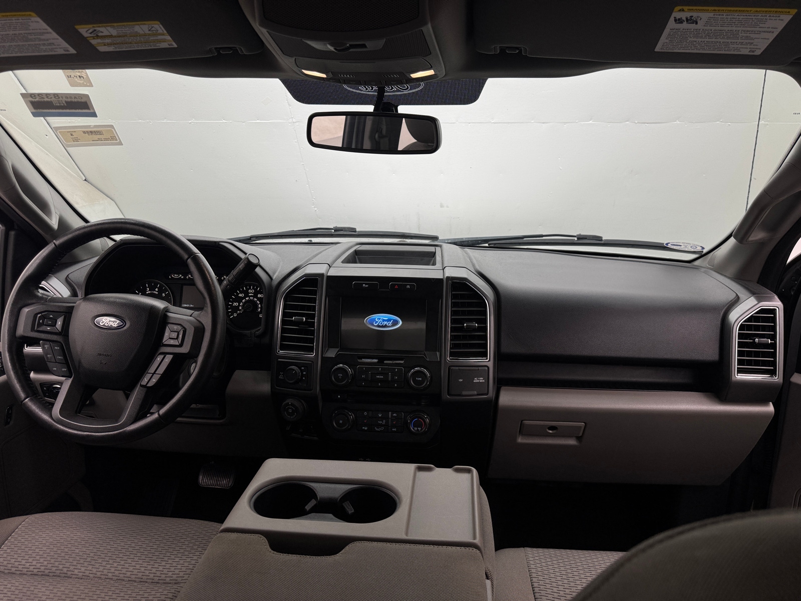 Thumbnail: 2018 Ford Econoline - 3