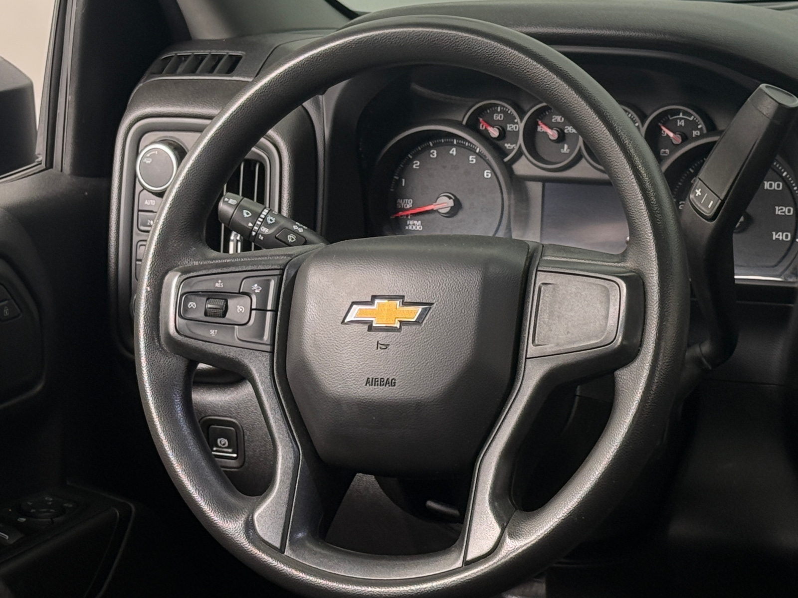 Thumbnail: 2022 Chevrolet Silverado 1500 - 5