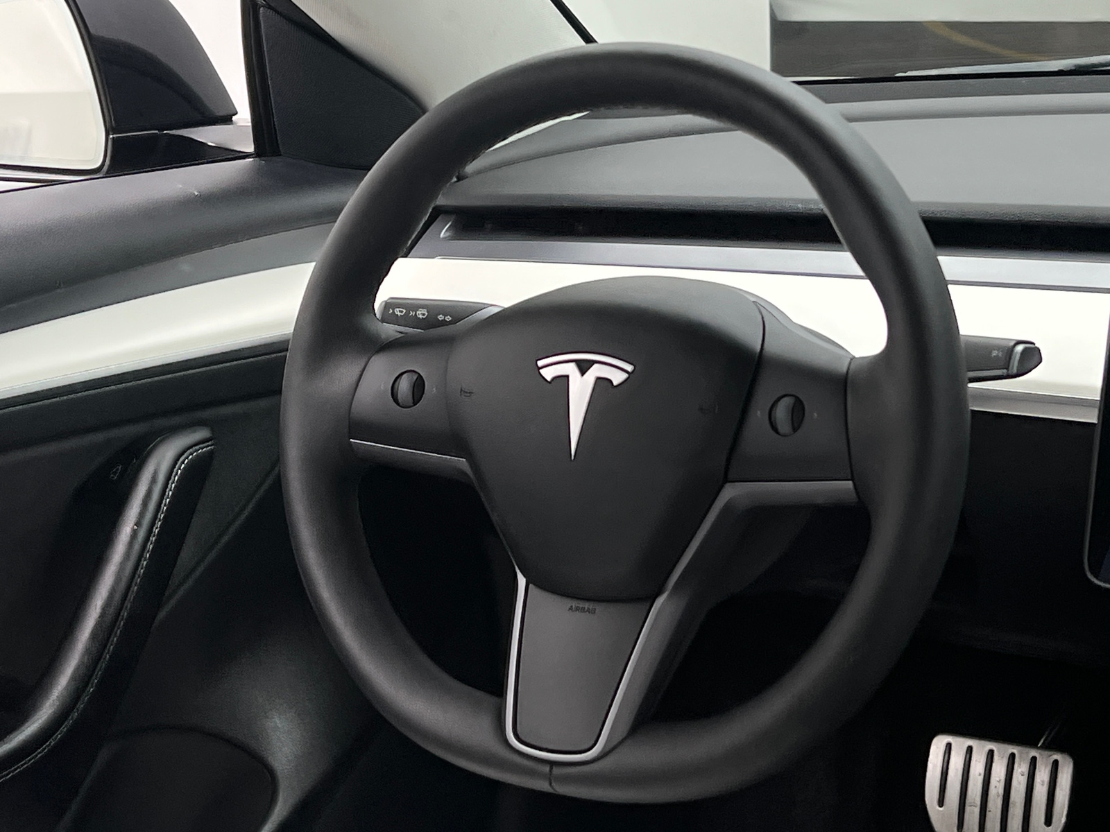 Thumbnail: 2022 Tesla Model 3 - 4