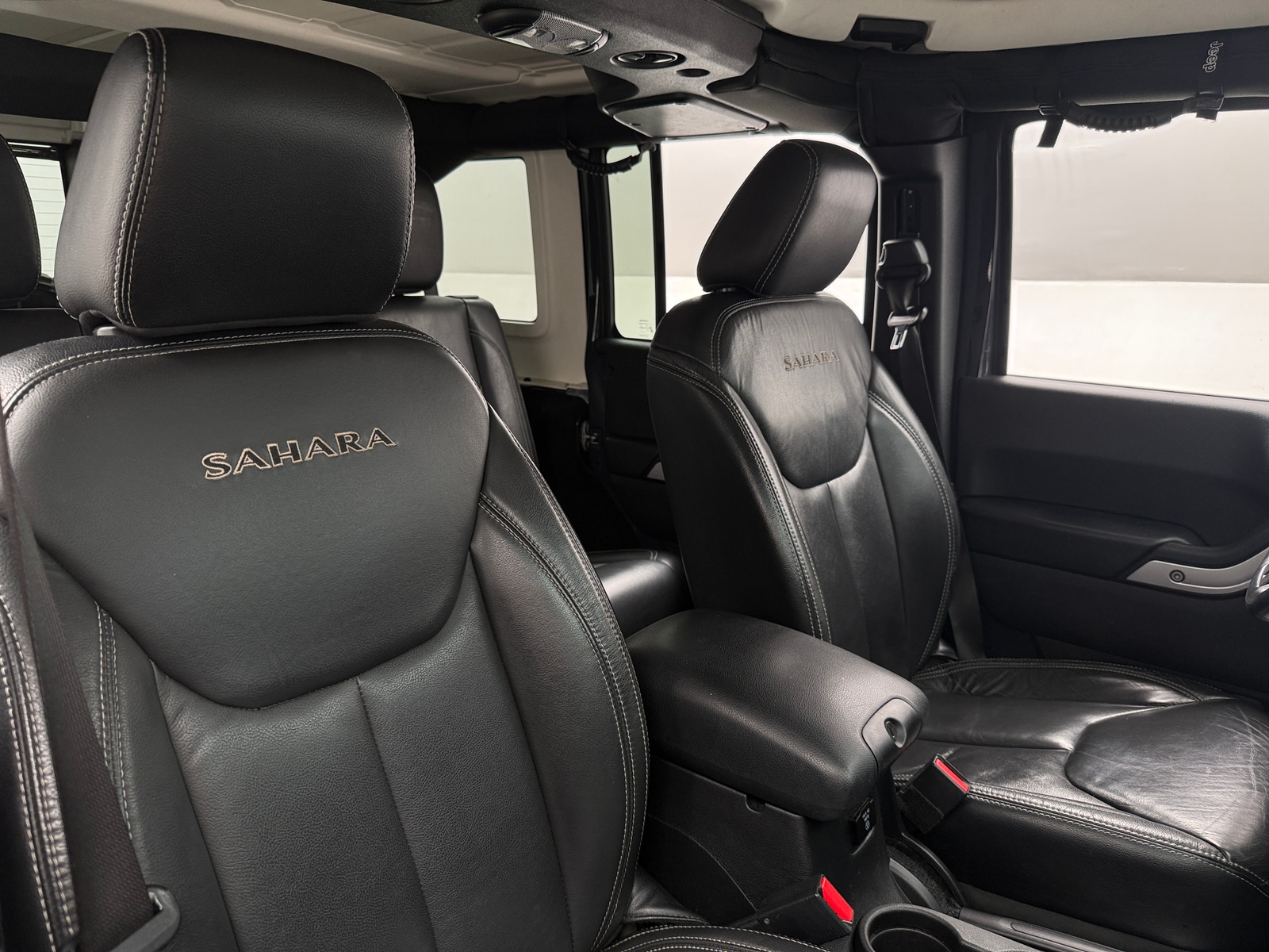 Thumbnail: 2017 Jeep Wrangler - 2