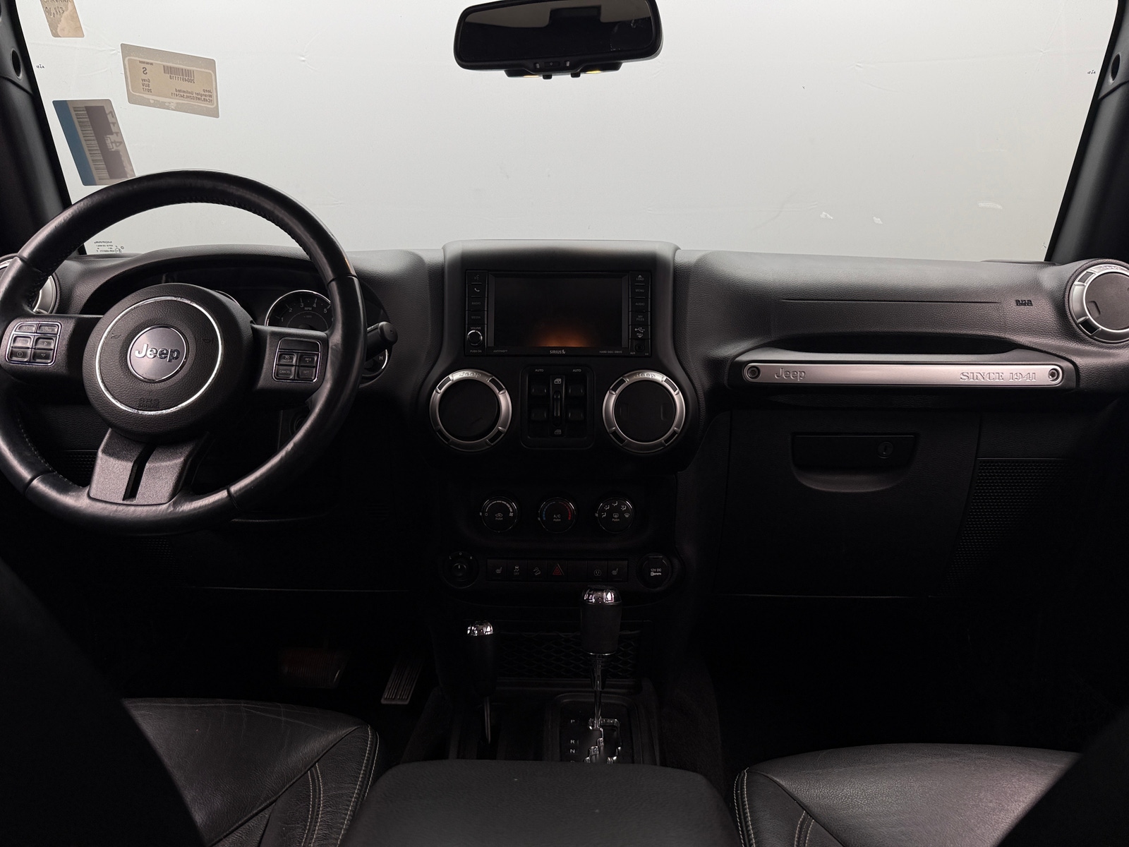 Thumbnail: 2017 Jeep Wrangler - 3