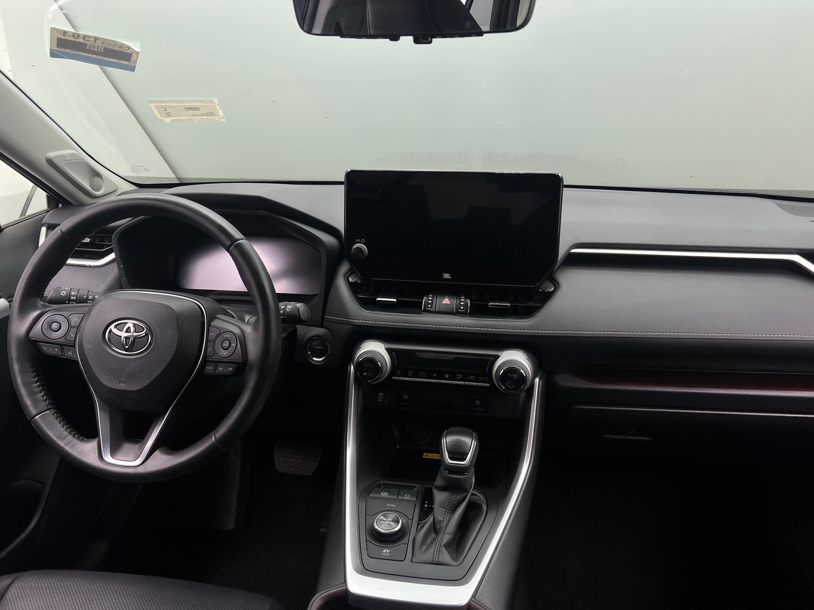 Thumbnail: 2023 Toyota RAV4 - 2