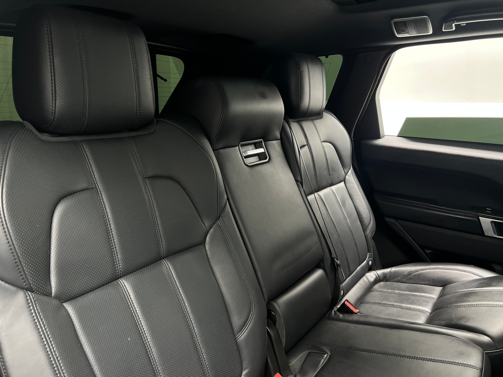Thumbnail: 2017 Land Rover Range Rover Sport - 5