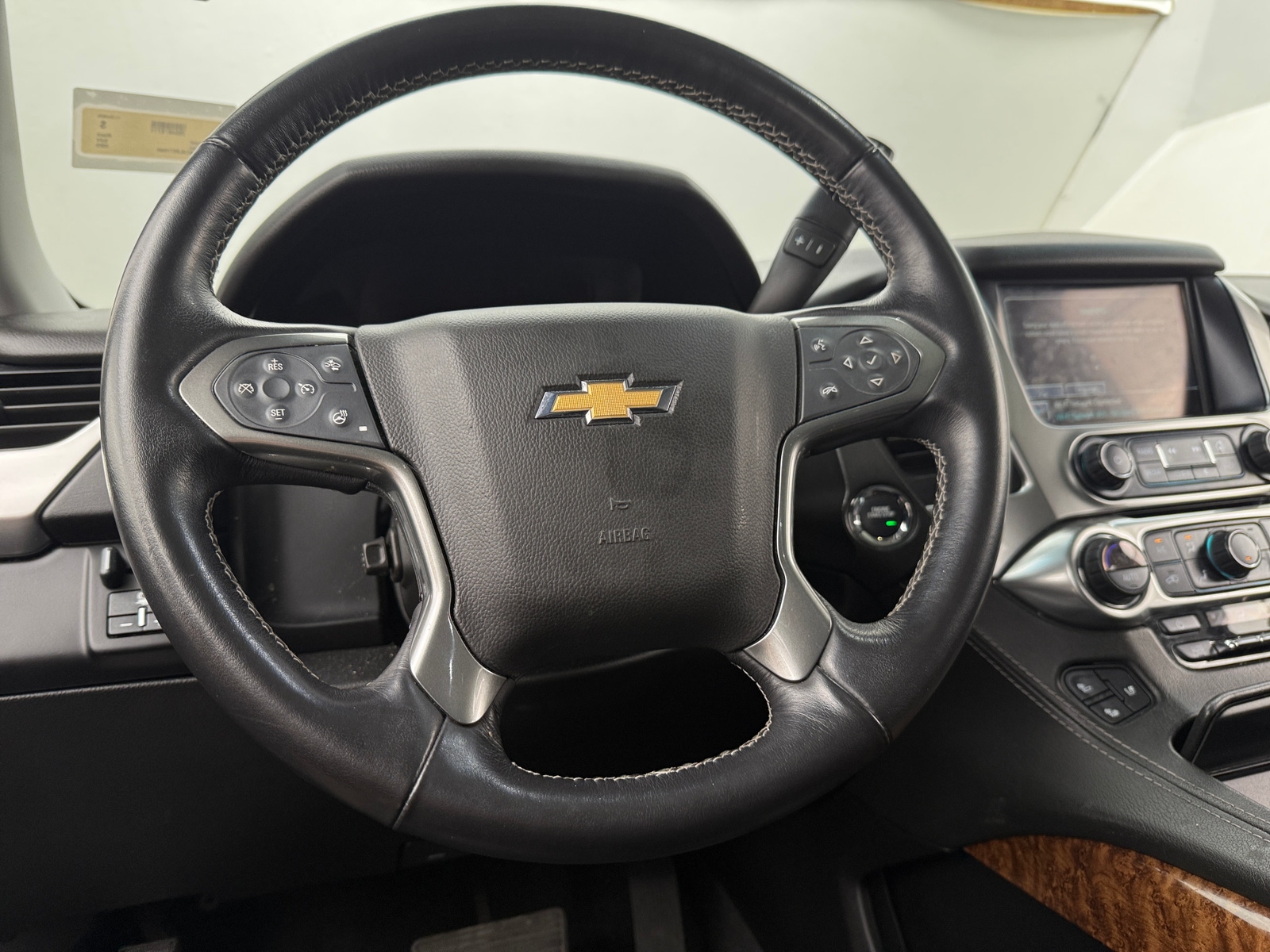 Thumbnail: 2020 Chevrolet Suburban - 4