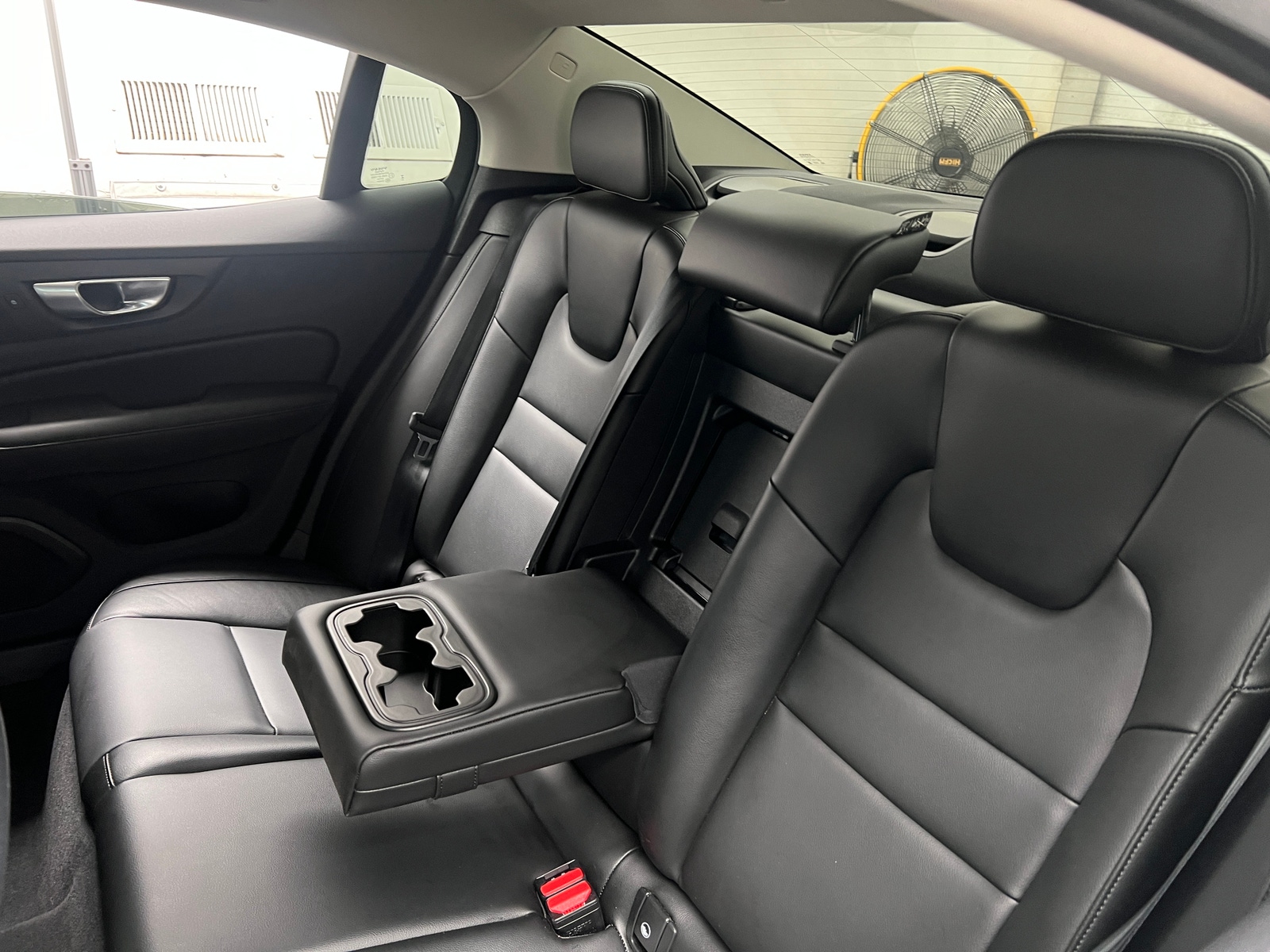 Thumbnail: 2024 Volvo S60 - 6