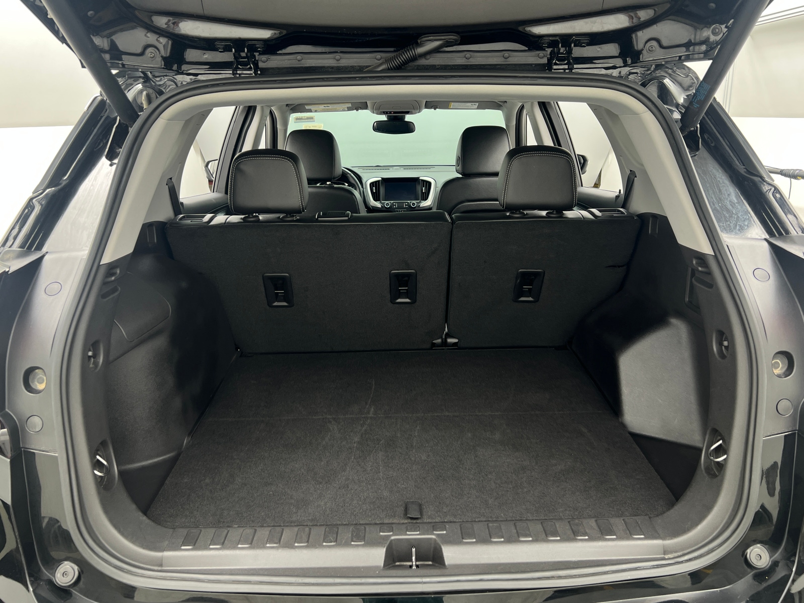 Thumbnail: 2024 GMC Terrain - 6
