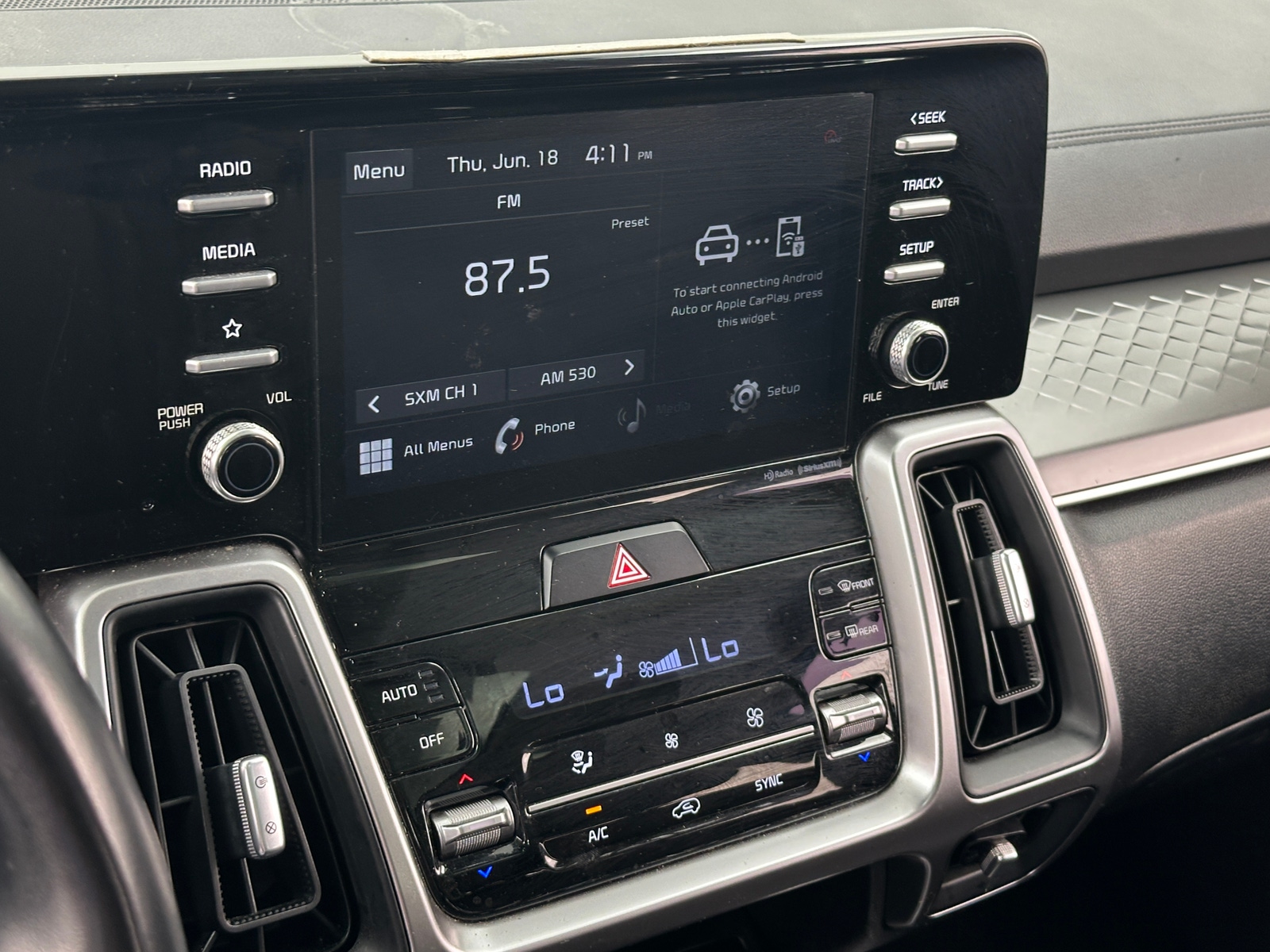 Thumbnail: 2021 Kia Sorento - 3