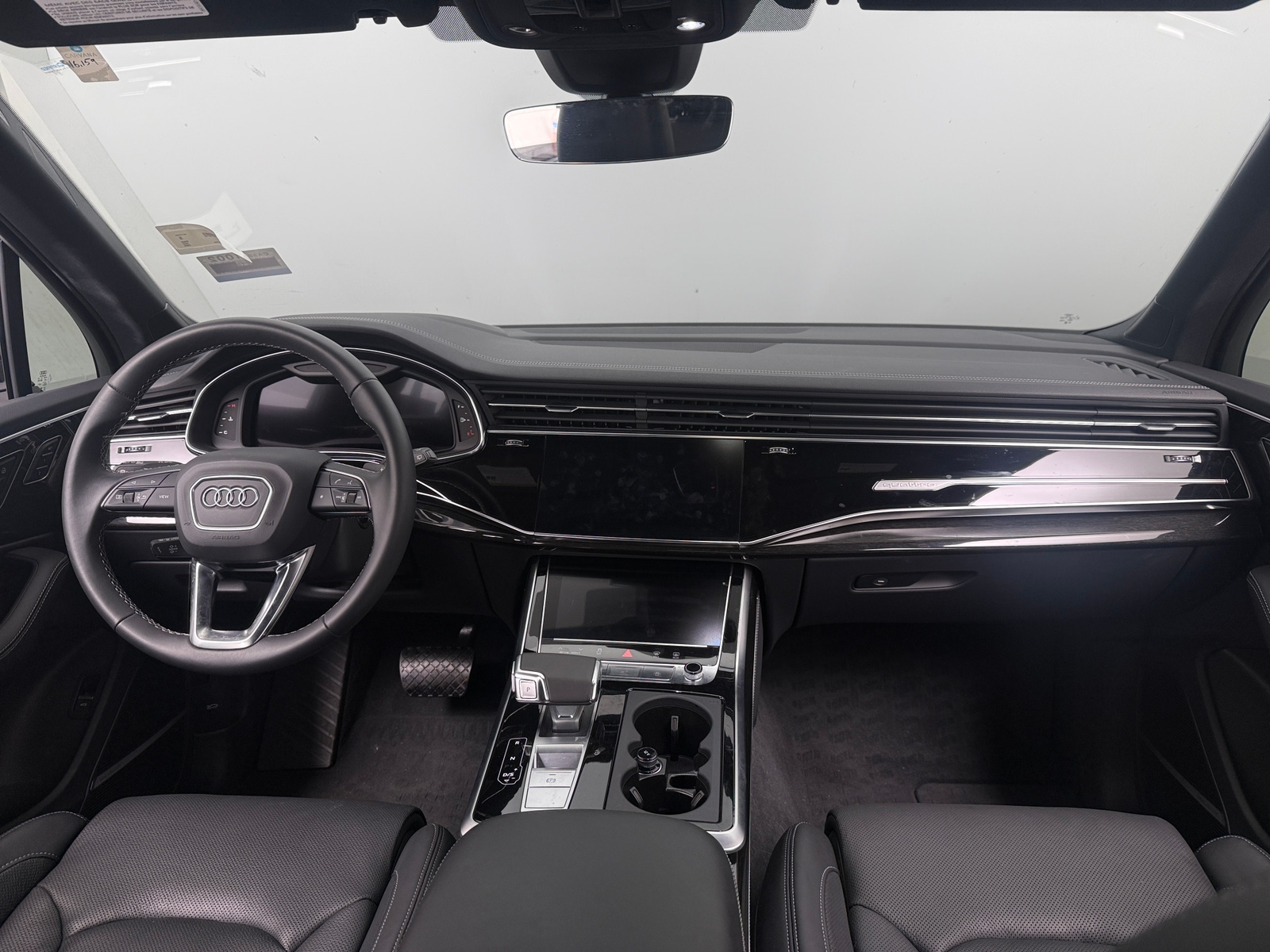 Thumbnail: 2025 Audi Q7 - 2