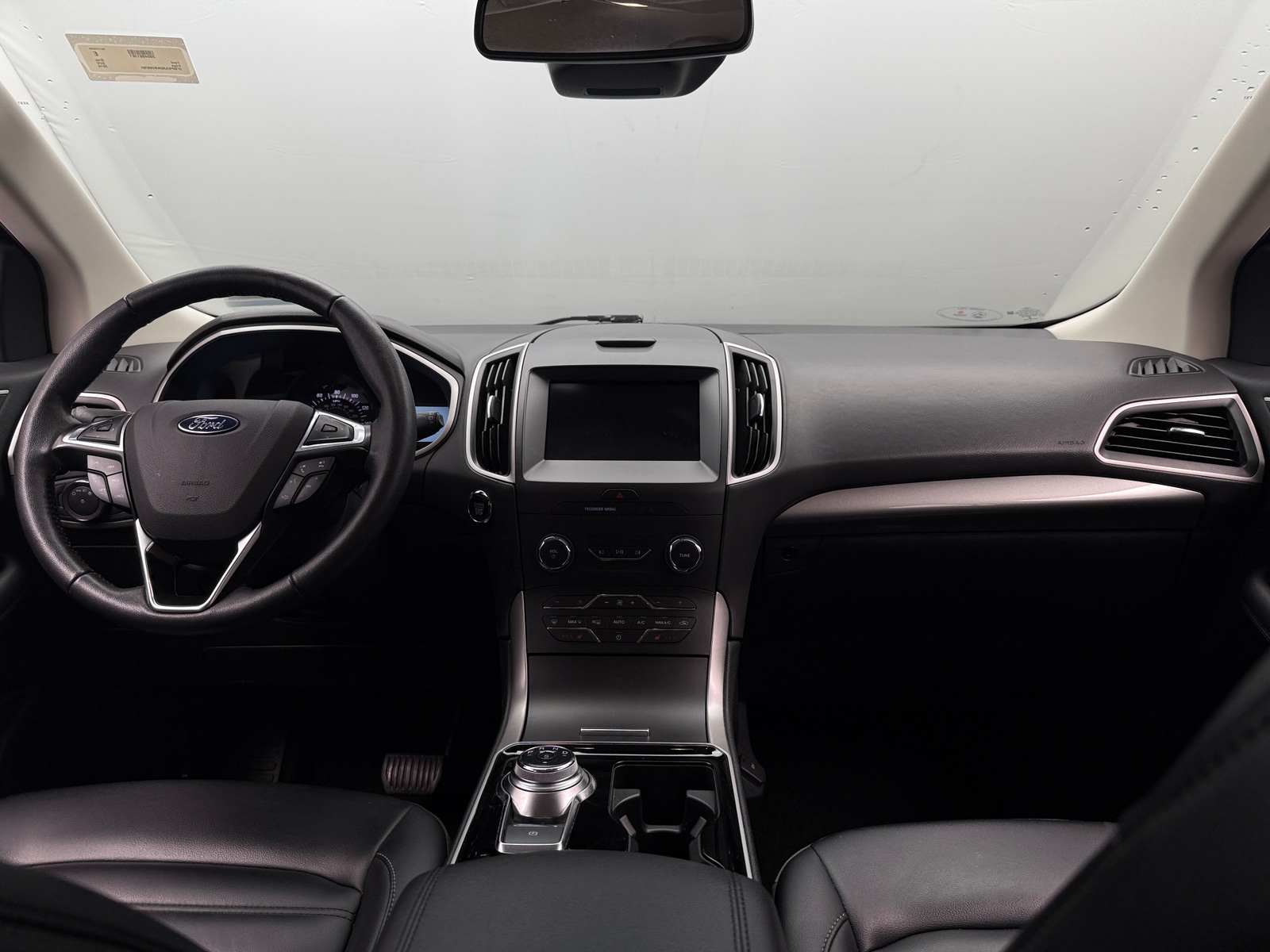 Thumbnail: 2019 Ford Edge - 3
