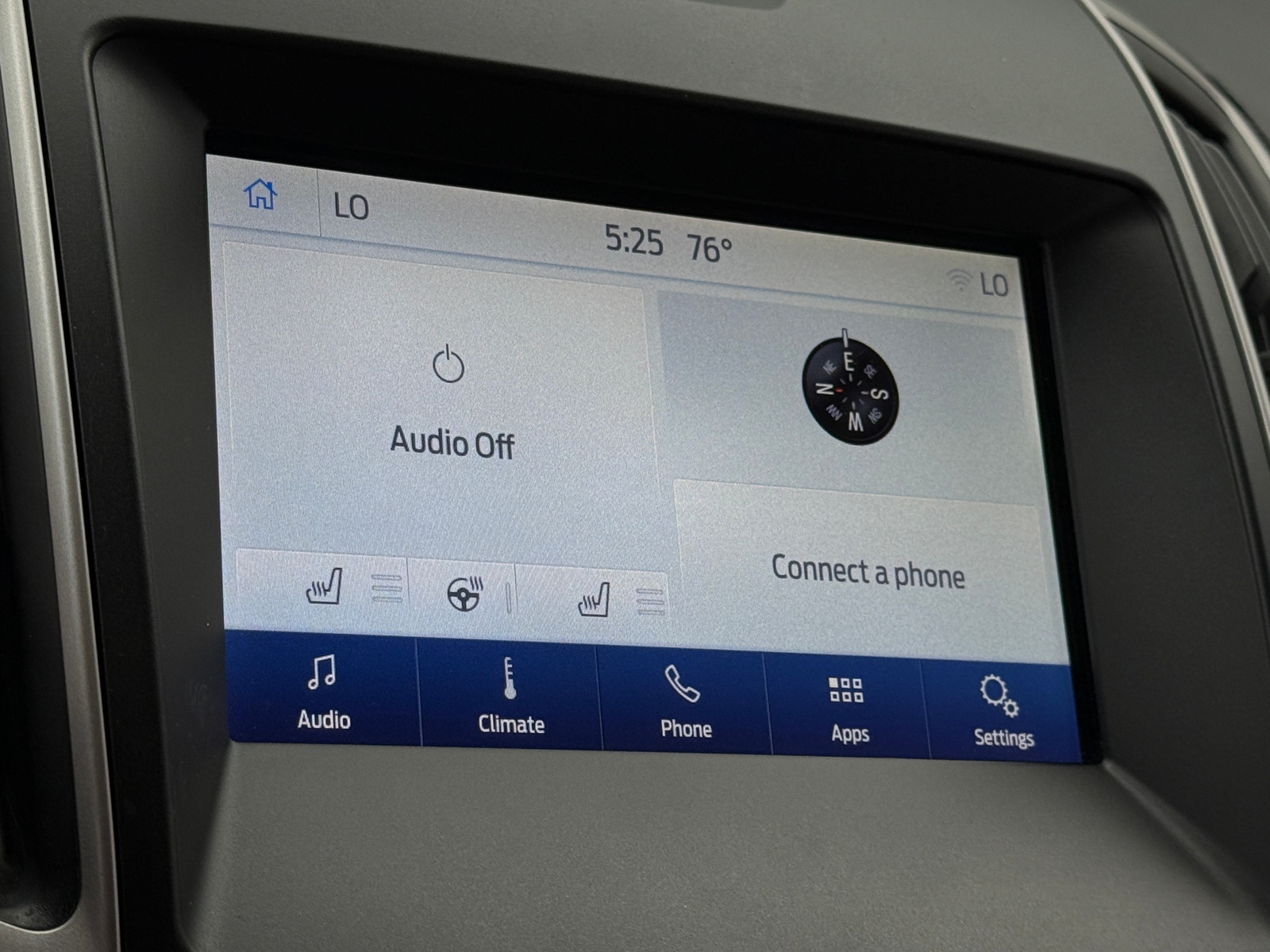 Thumbnail: 2019 Ford Edge - 4