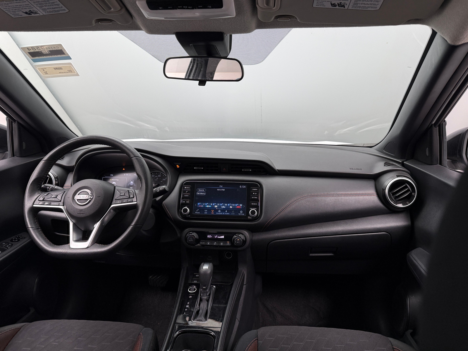 Thumbnail: 2024 Nissan Kicks - 3