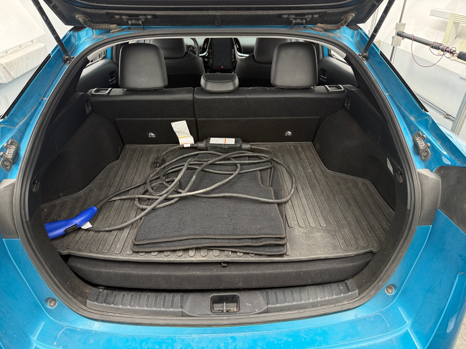 Thumbnail: 2021 Toyota Prius Prime - 6