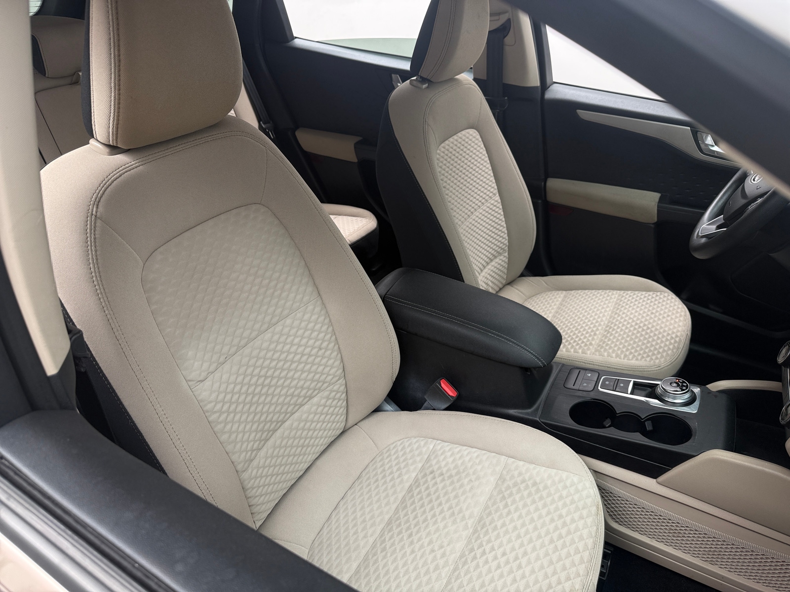 Thumbnail: 2020 Ford Escape - 2