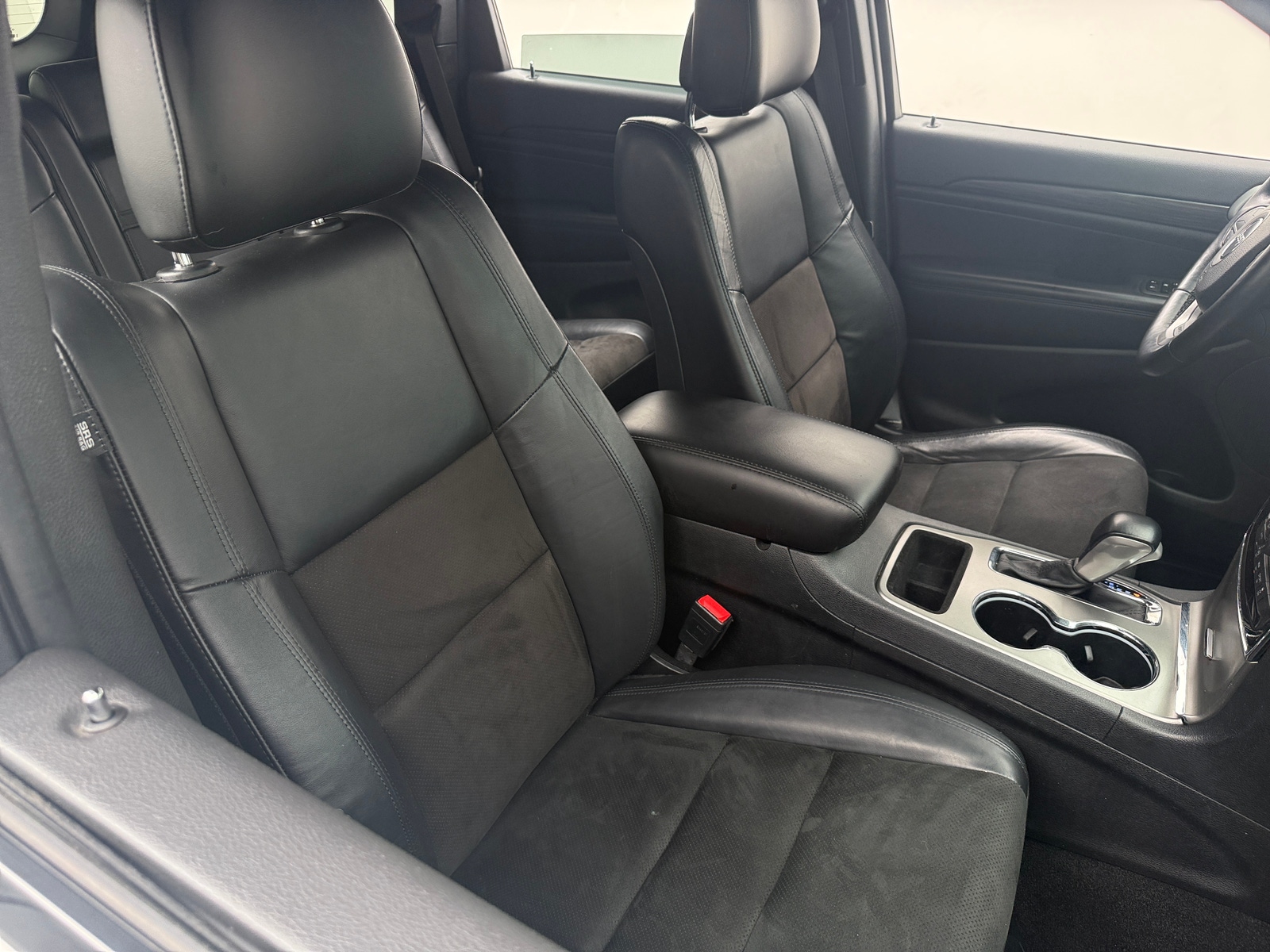 Thumbnail: 2021 Jeep Grand Cherokee - 2