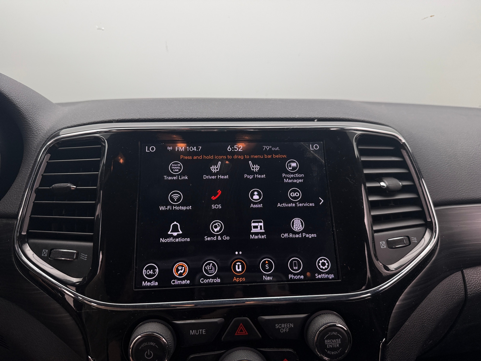 Thumbnail: 2021 Jeep Grand Cherokee - 4