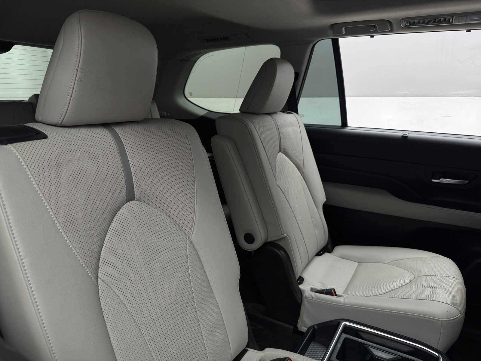 Thumbnail: 2024 Toyota Grand Highlander - 5