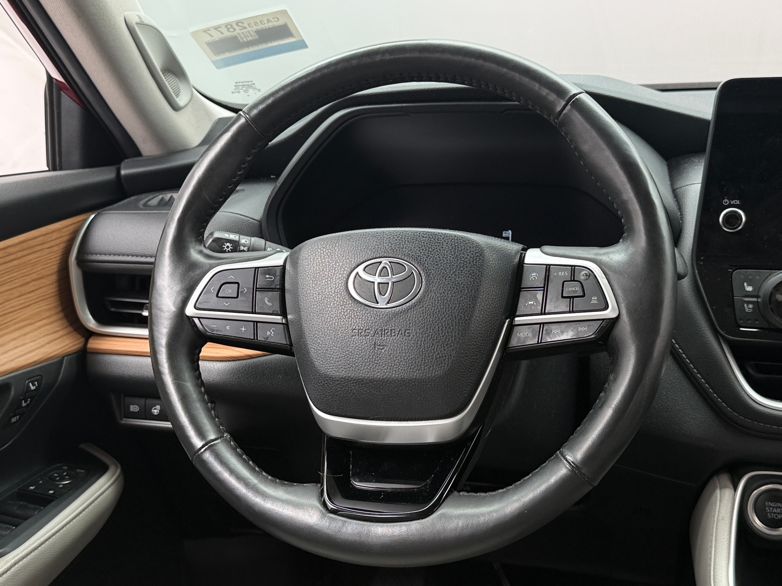 Thumbnail: 2024 Toyota Grand Highlander - 4