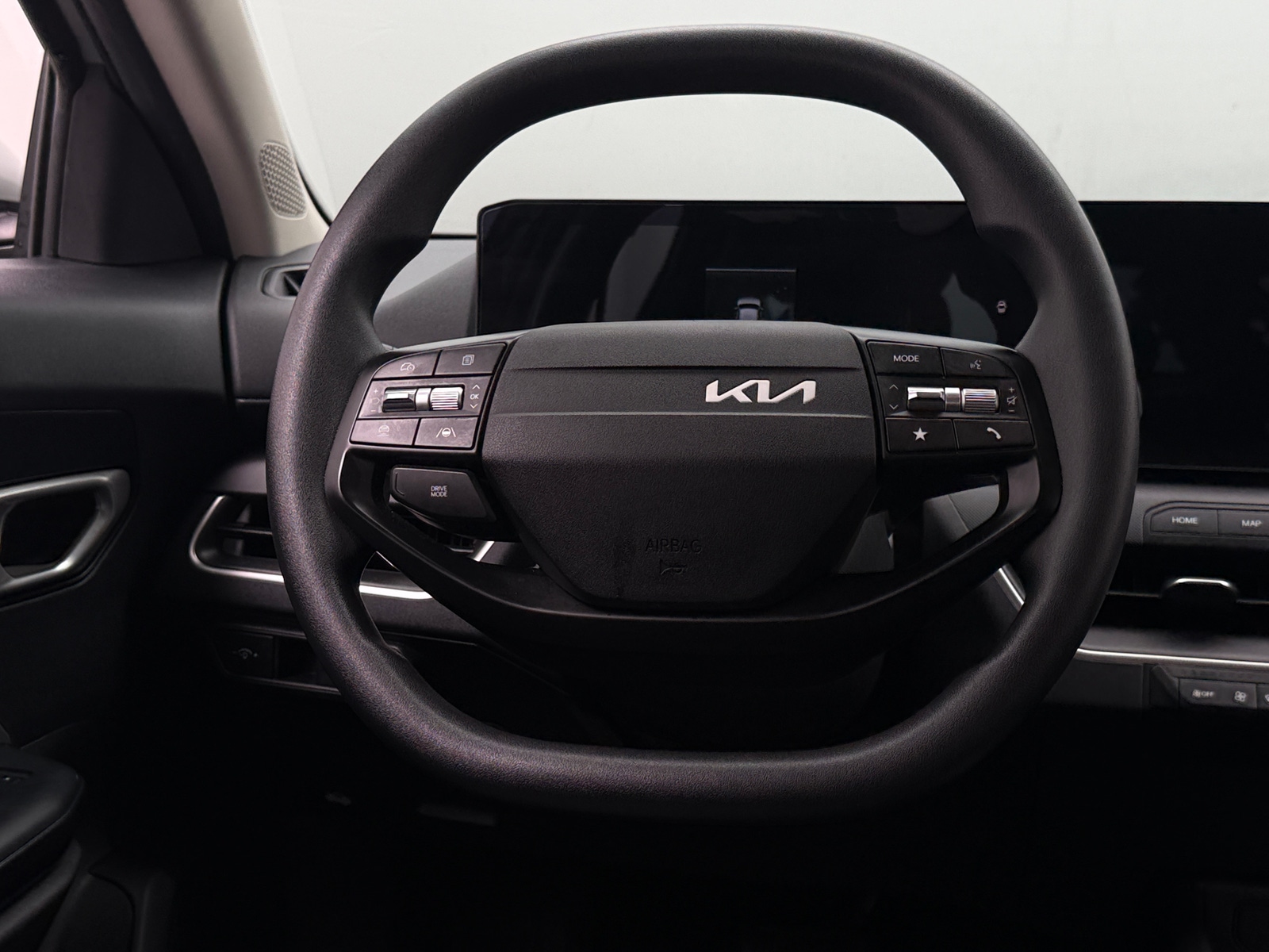 Thumbnail: 2025 Kia K4 - 5