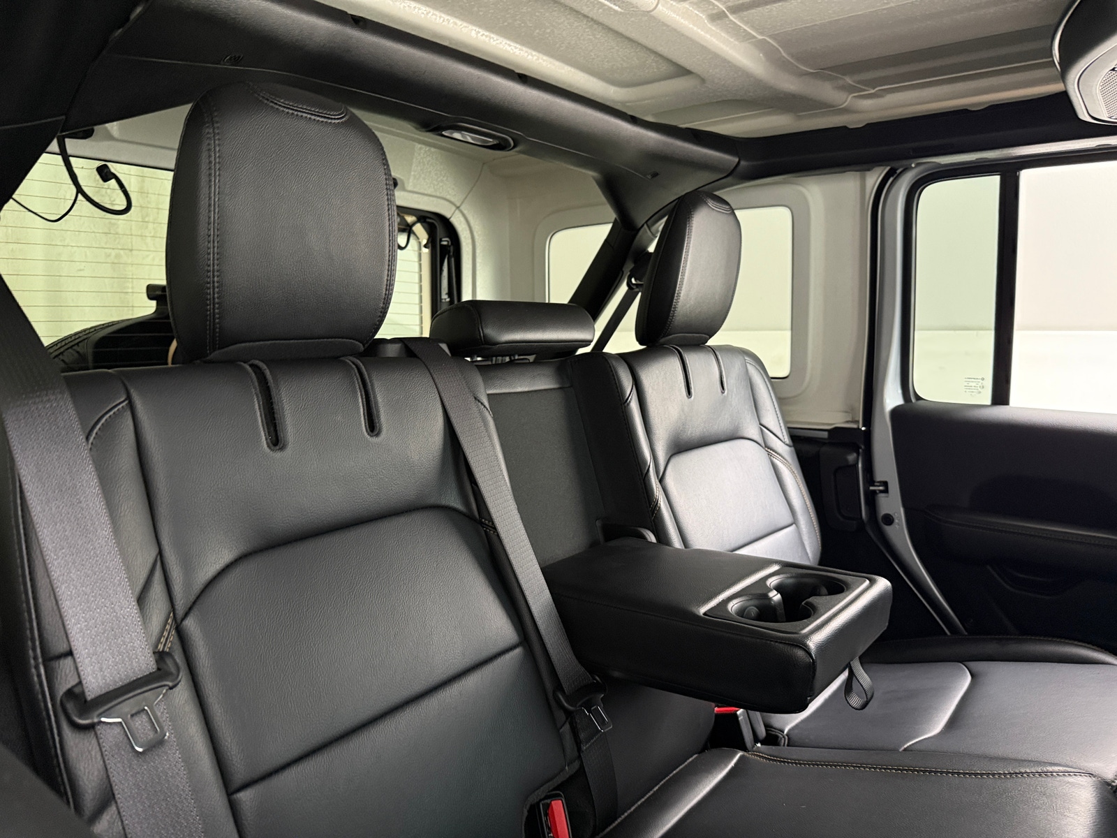 Thumbnail: 2024 Jeep Wrangler - 6