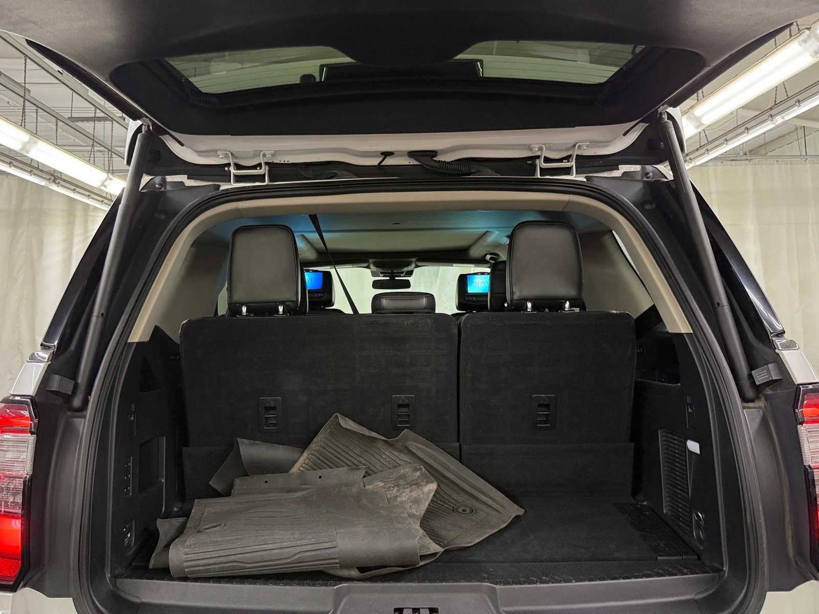 Thumbnail: 2019 Ford Expedition - 6
