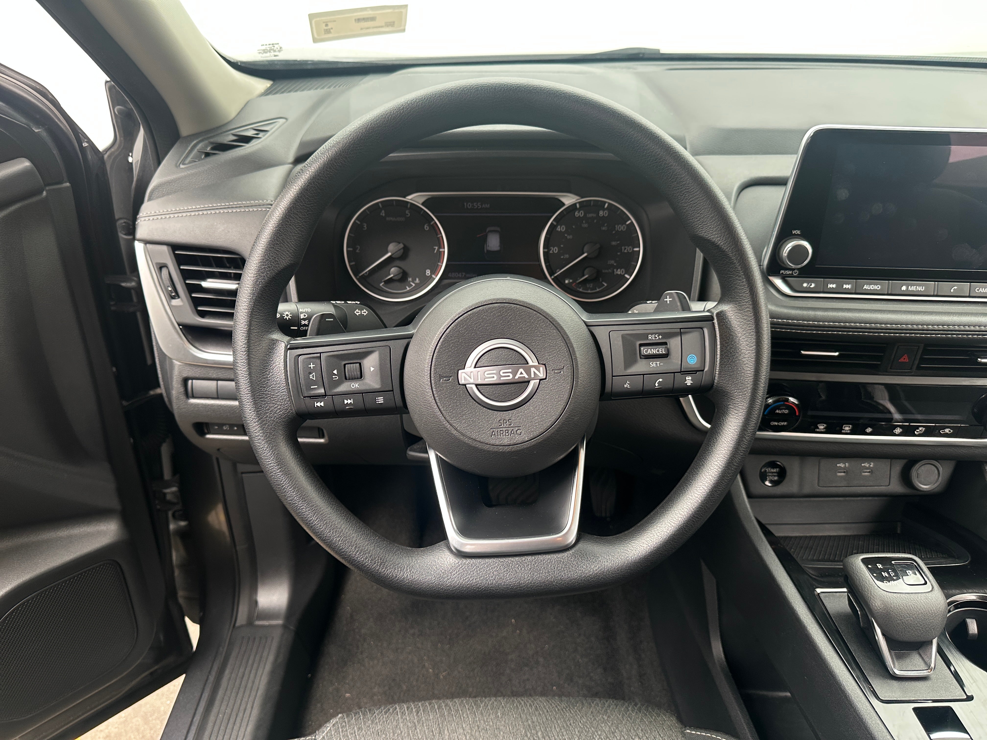2024 Nissan Rogue SV - Photo 8