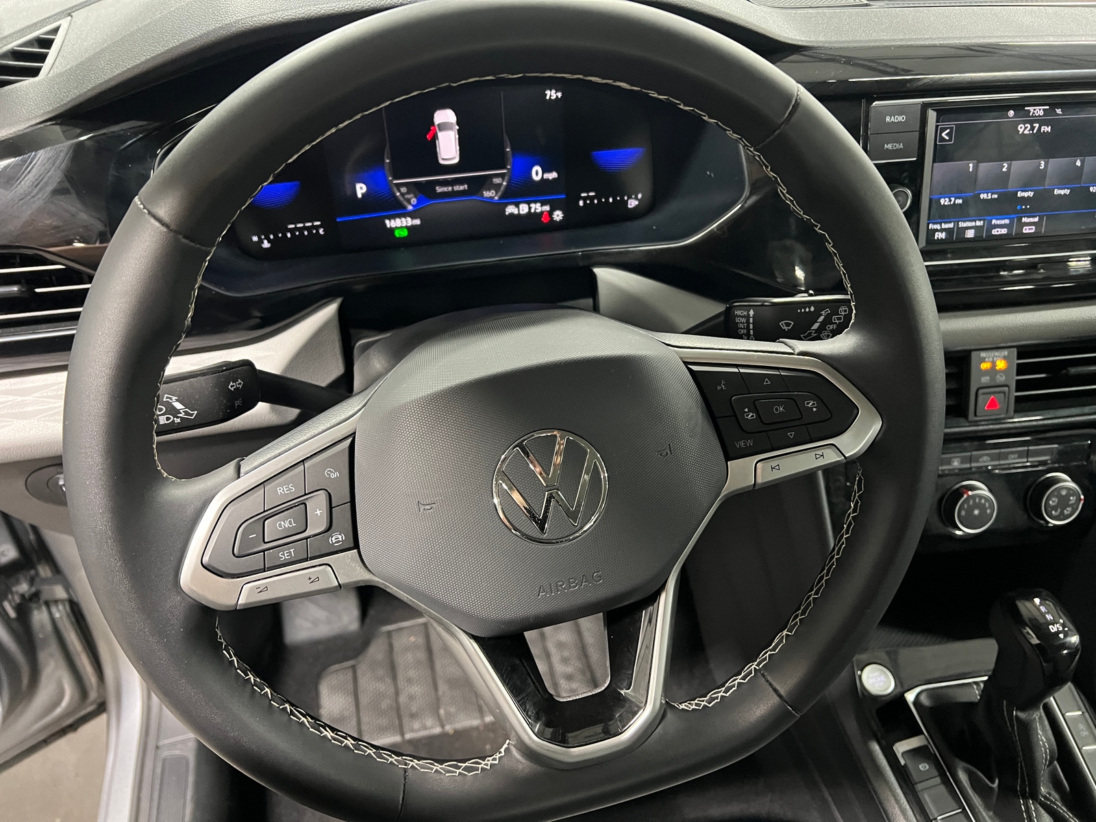 Thumbnail: 2023 Volkswagen Taos - 5