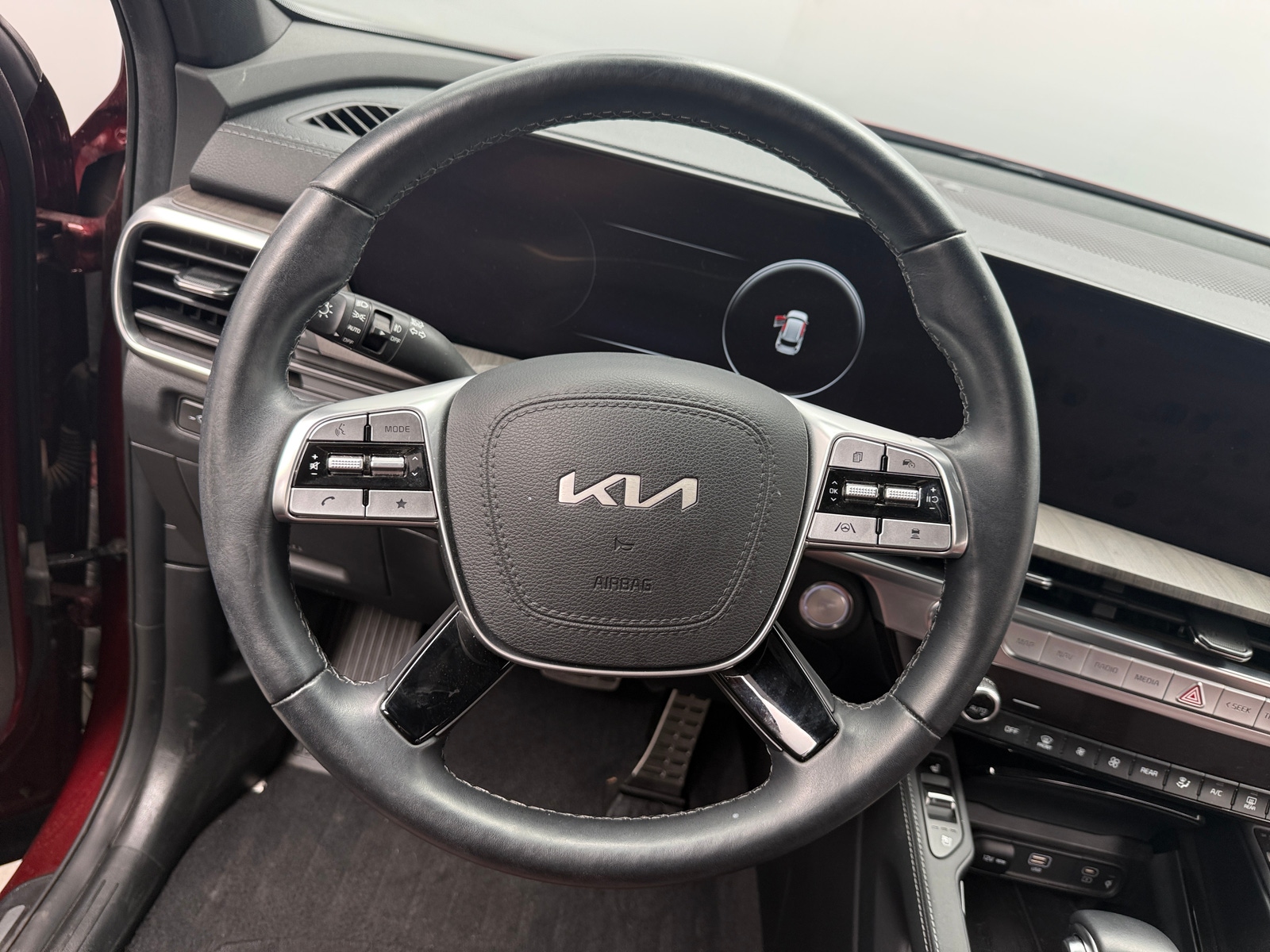 Thumbnail: 2024 Kia Telluride - 4