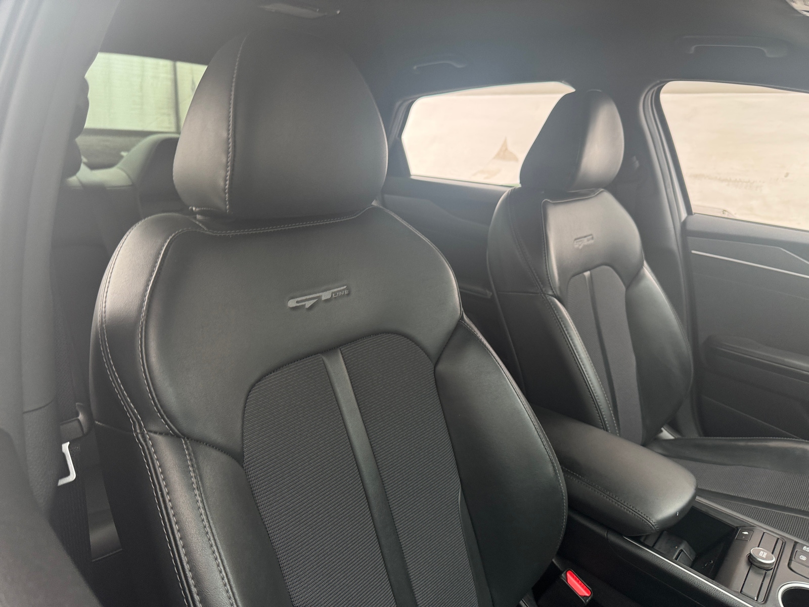 Thumbnail: 2022 Kia K5 - 2