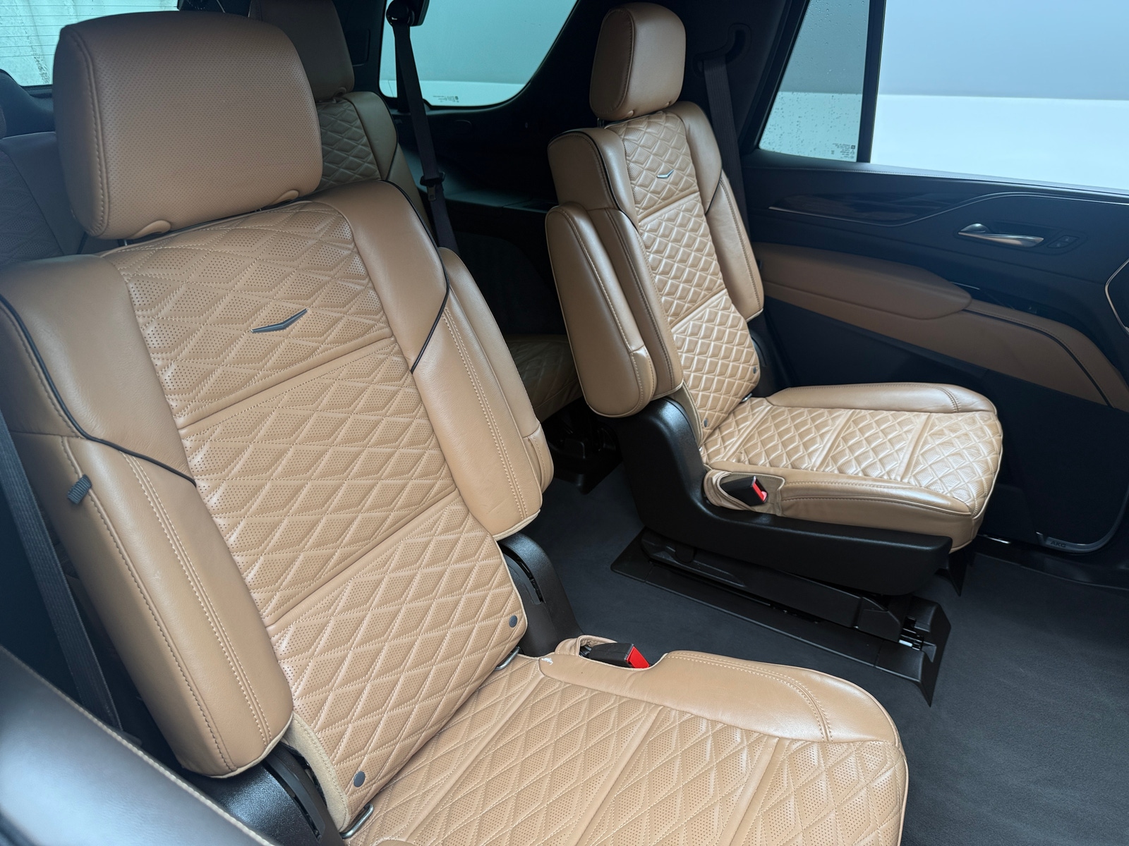 Thumbnail: 2021 Cadillac Escalade - 5