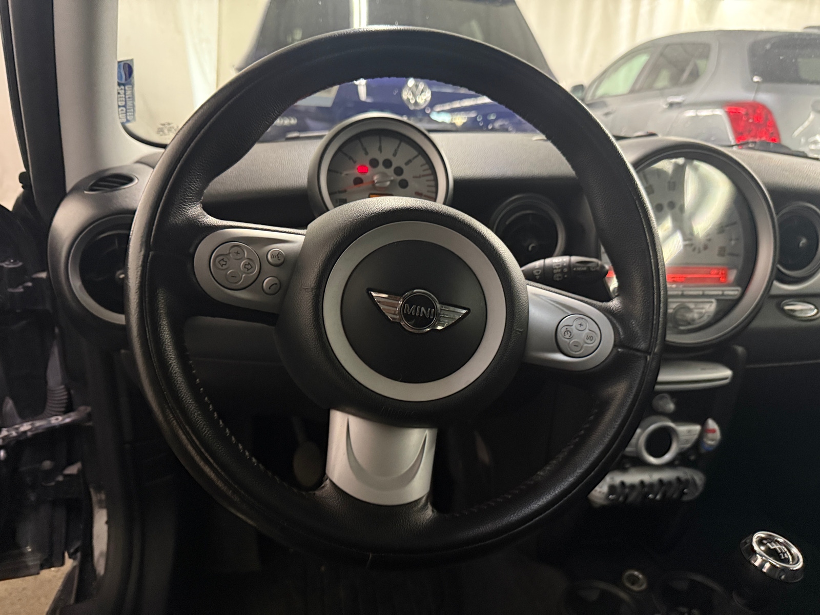 Thumbnail: 2010 MINI Cooper Clubman - 4
