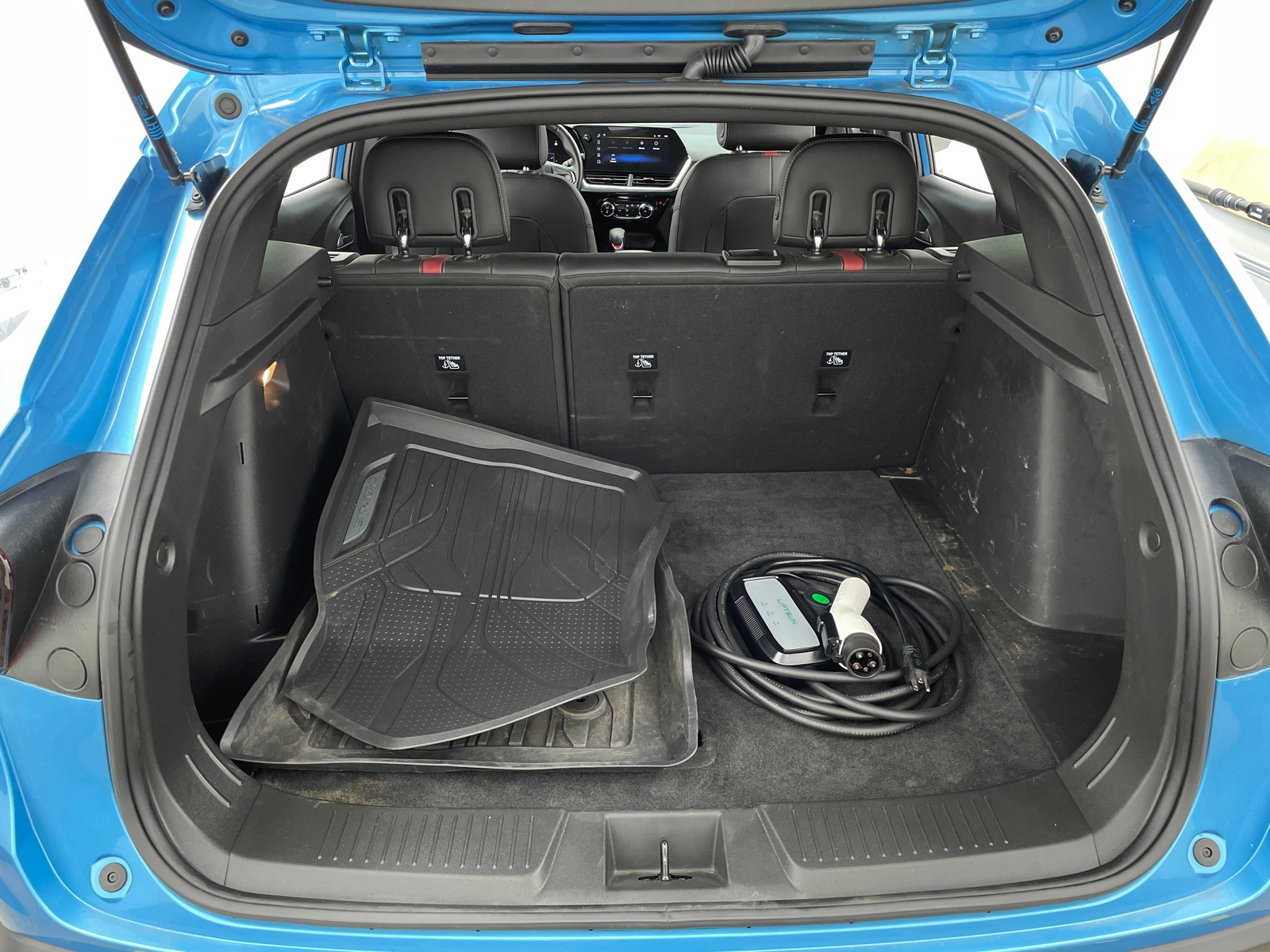 Thumbnail: 2025 Chevrolet Trax - 6