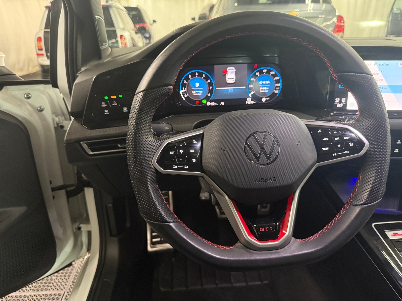 Thumbnail: 2024 Volkswagen Golf - 5