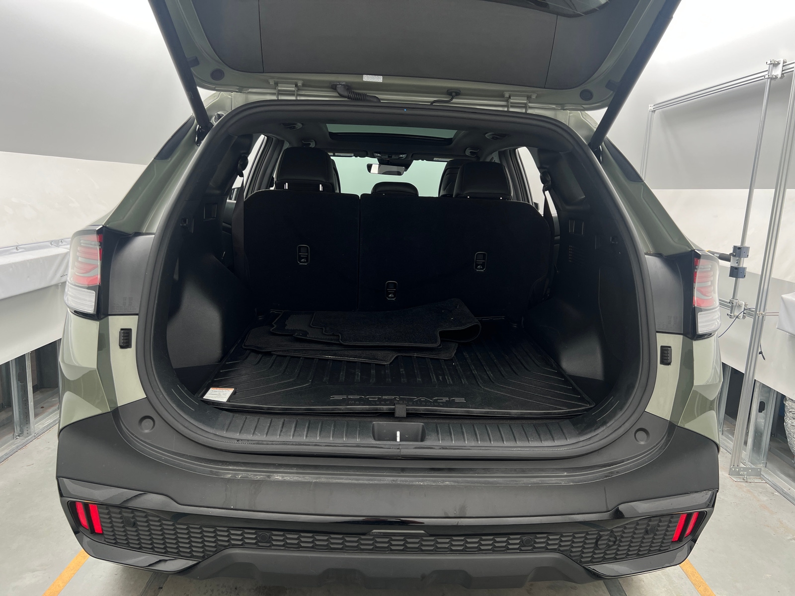 Thumbnail: 2025 Kia Sportage - 6