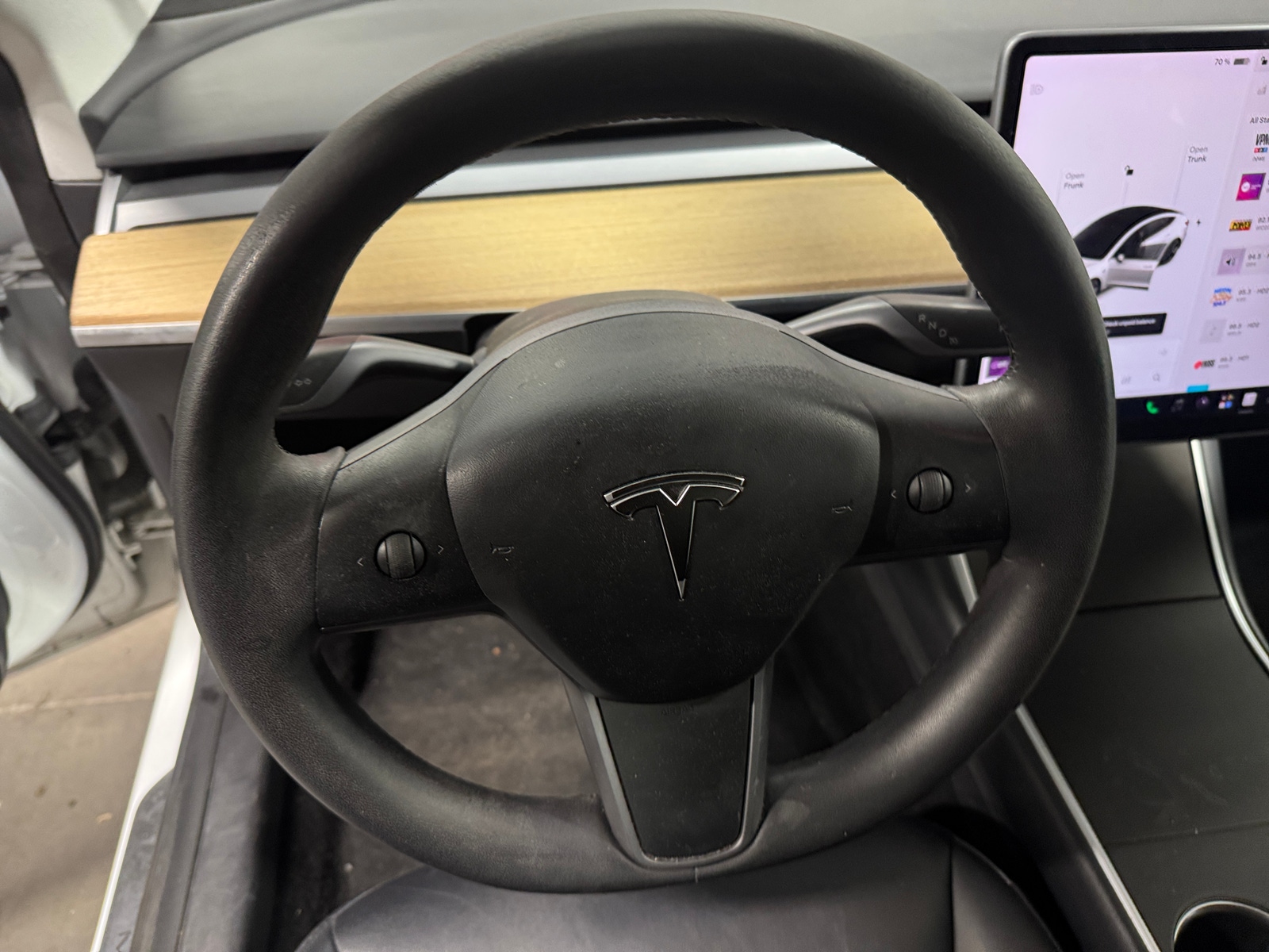 Thumbnail: 2020 Tesla Model 3 - 4
