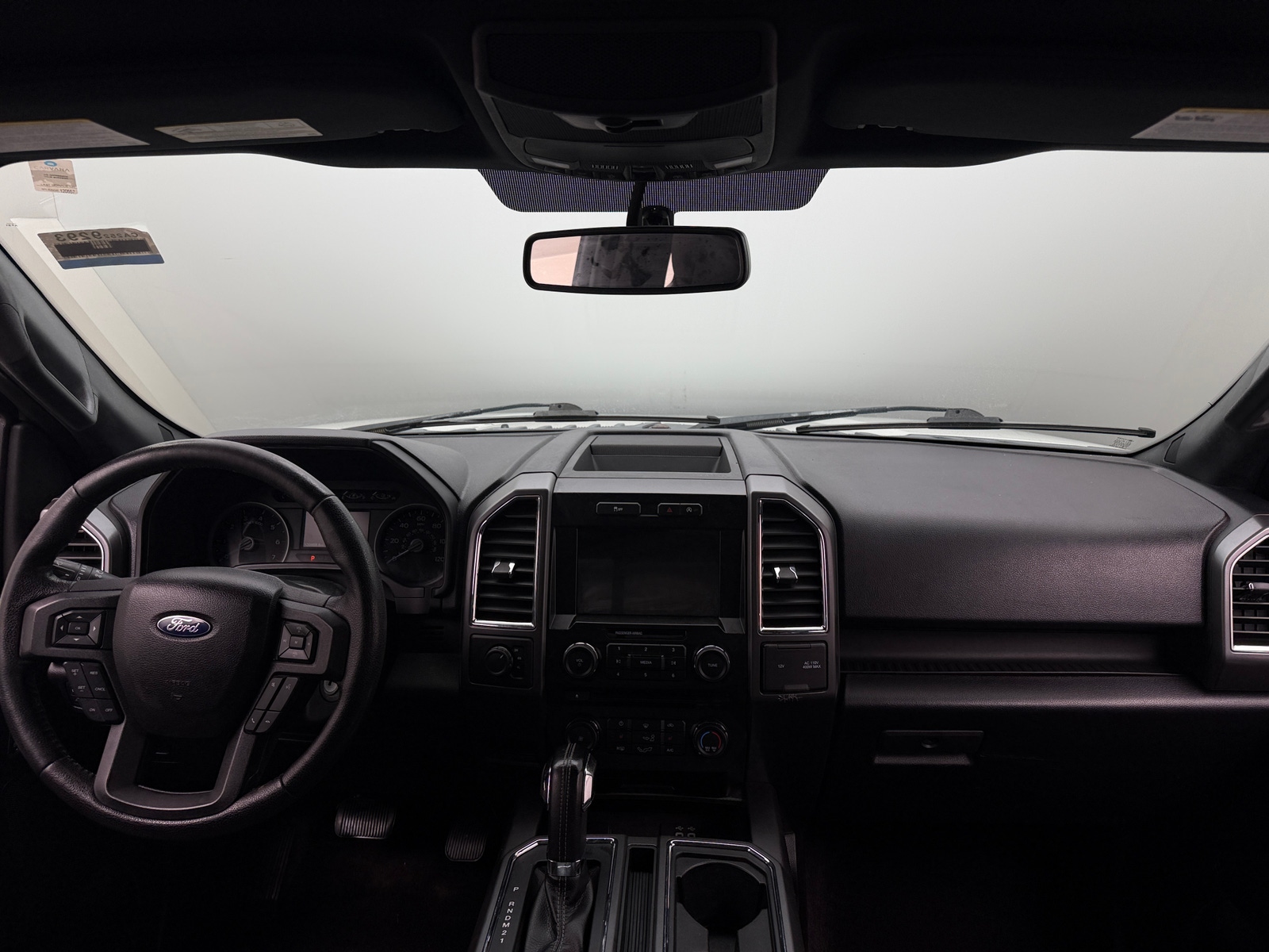 Thumbnail: 2016 Ford Econoline - 3