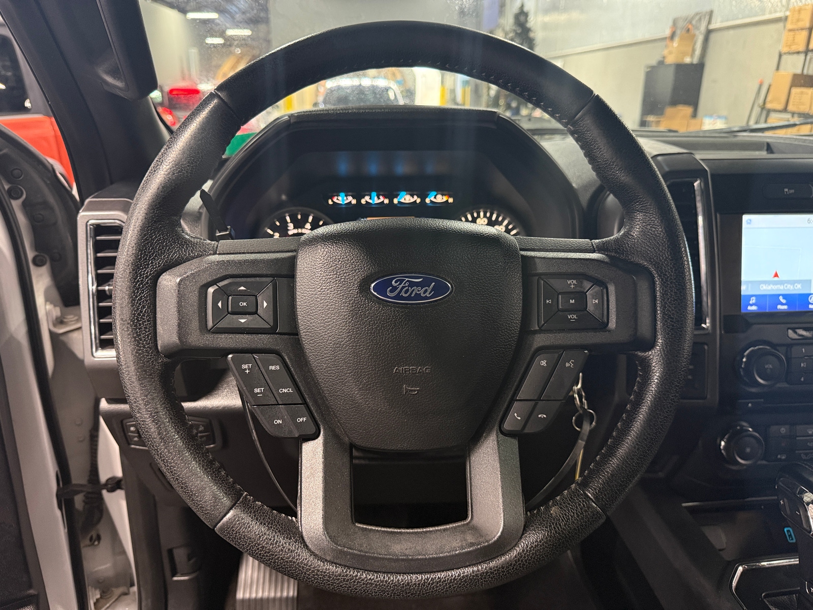 Thumbnail: 2016 Ford Econoline - 5
