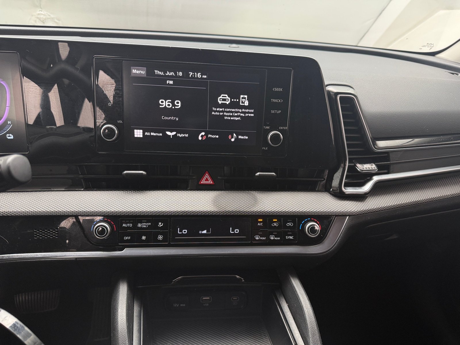 Thumbnail: 2025 Kia Sportage - 4
