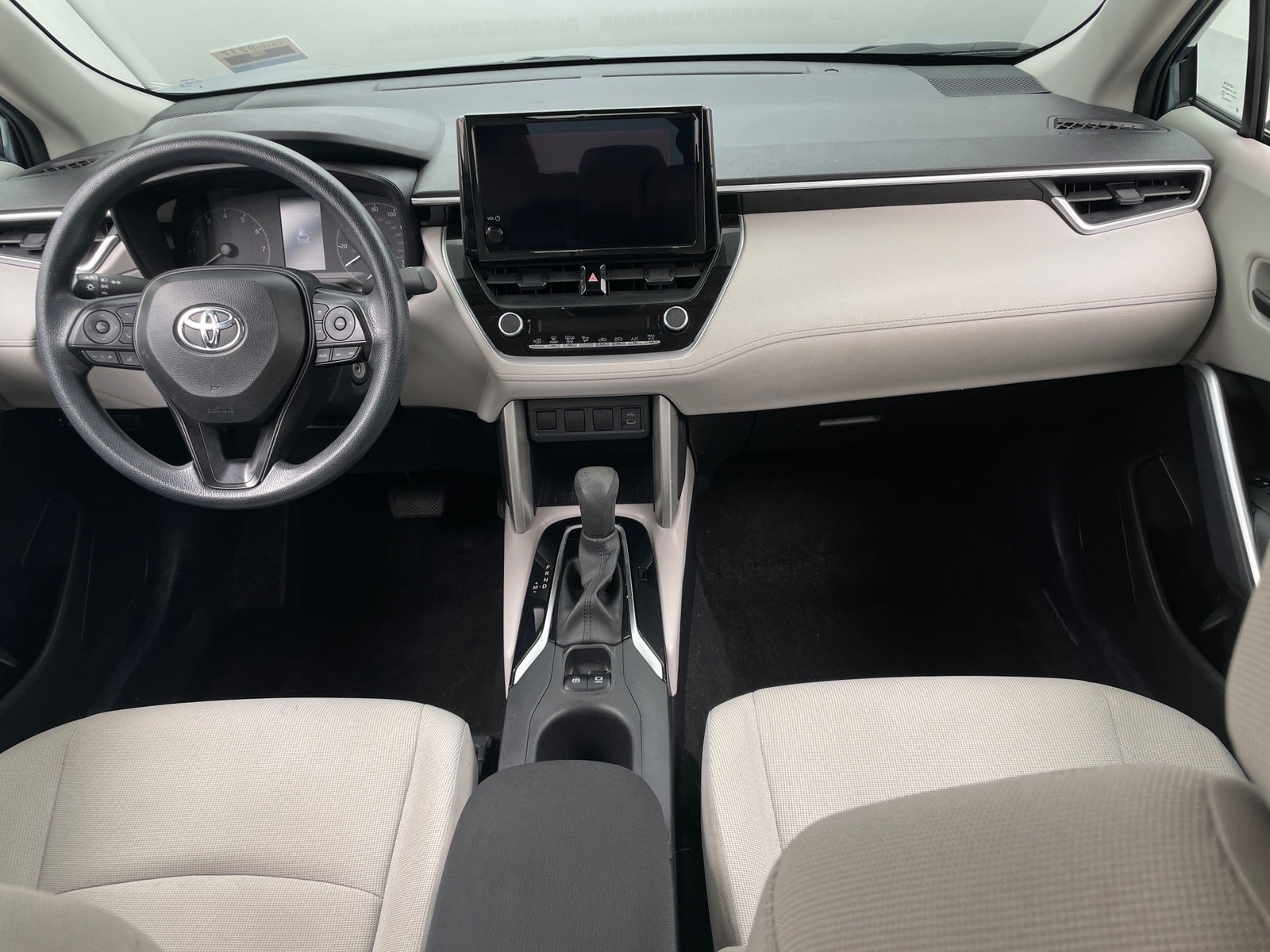 Thumbnail: 2024 Toyota Corolla Cross - 3