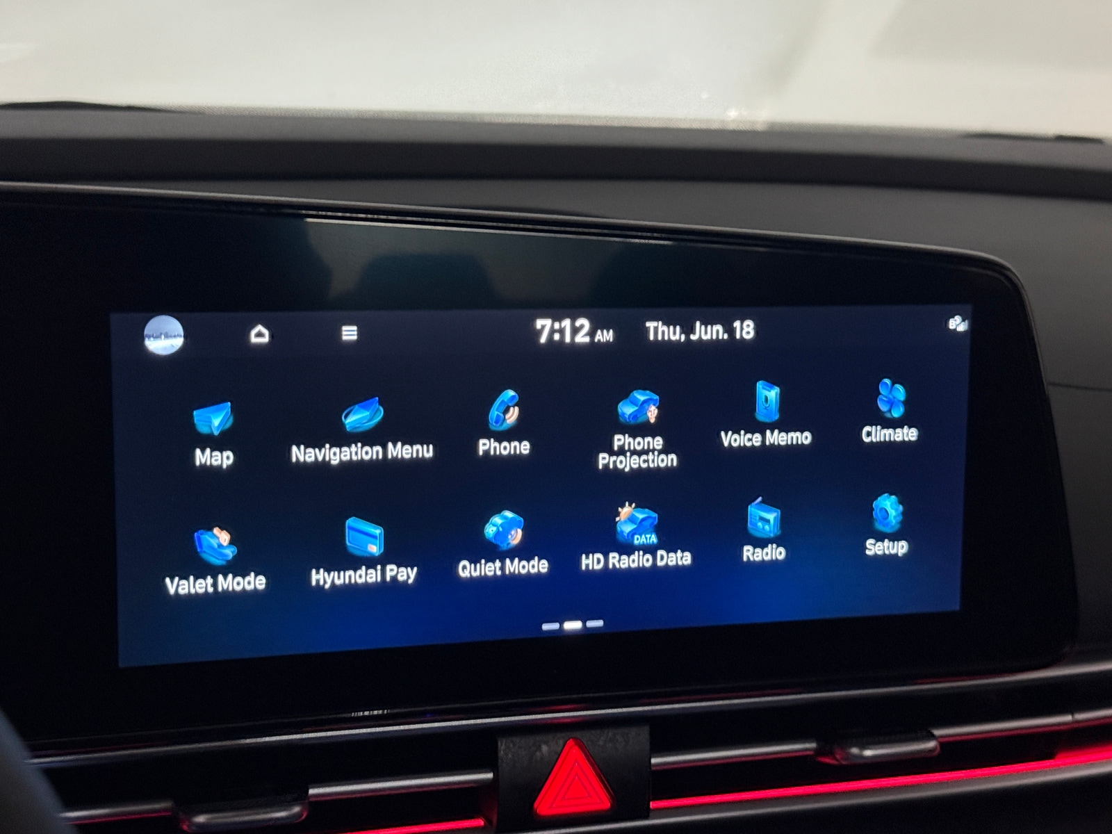 Thumbnail: 2024 Hyundai Elantra - 4