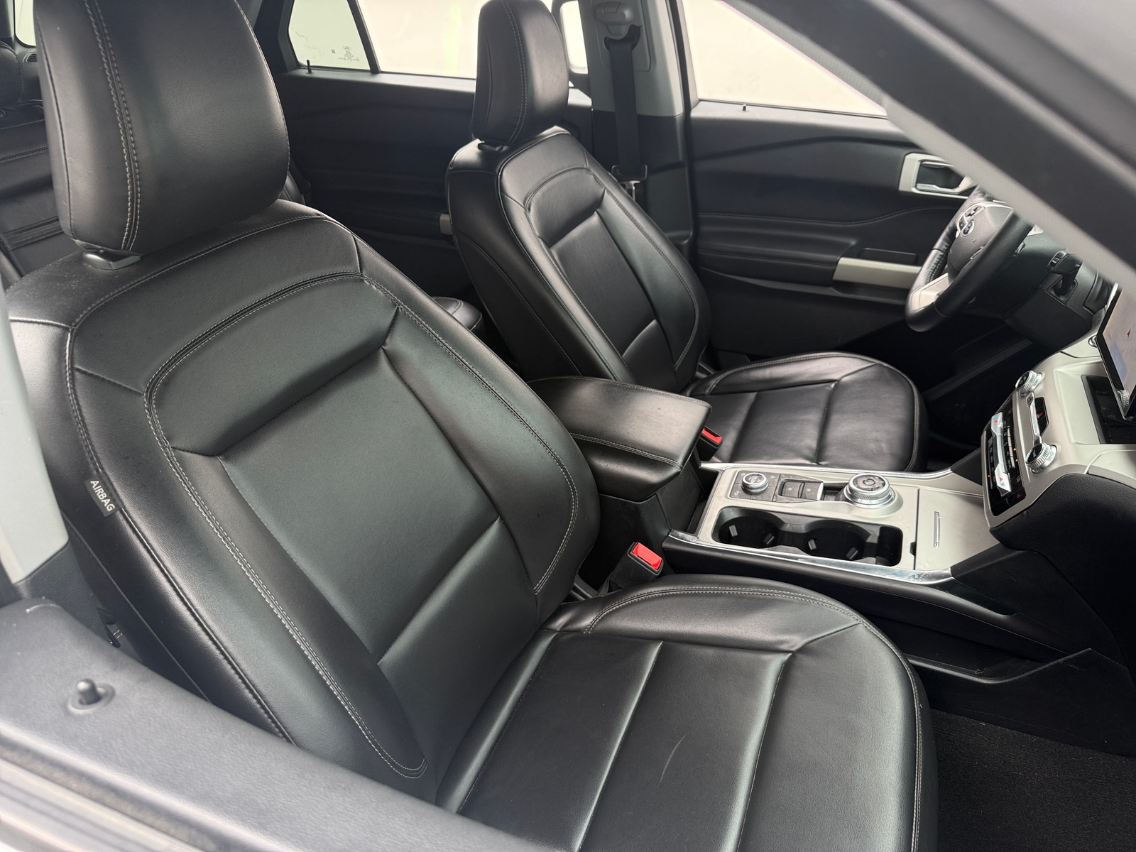 Thumbnail: 2021 Ford Explorer - 2