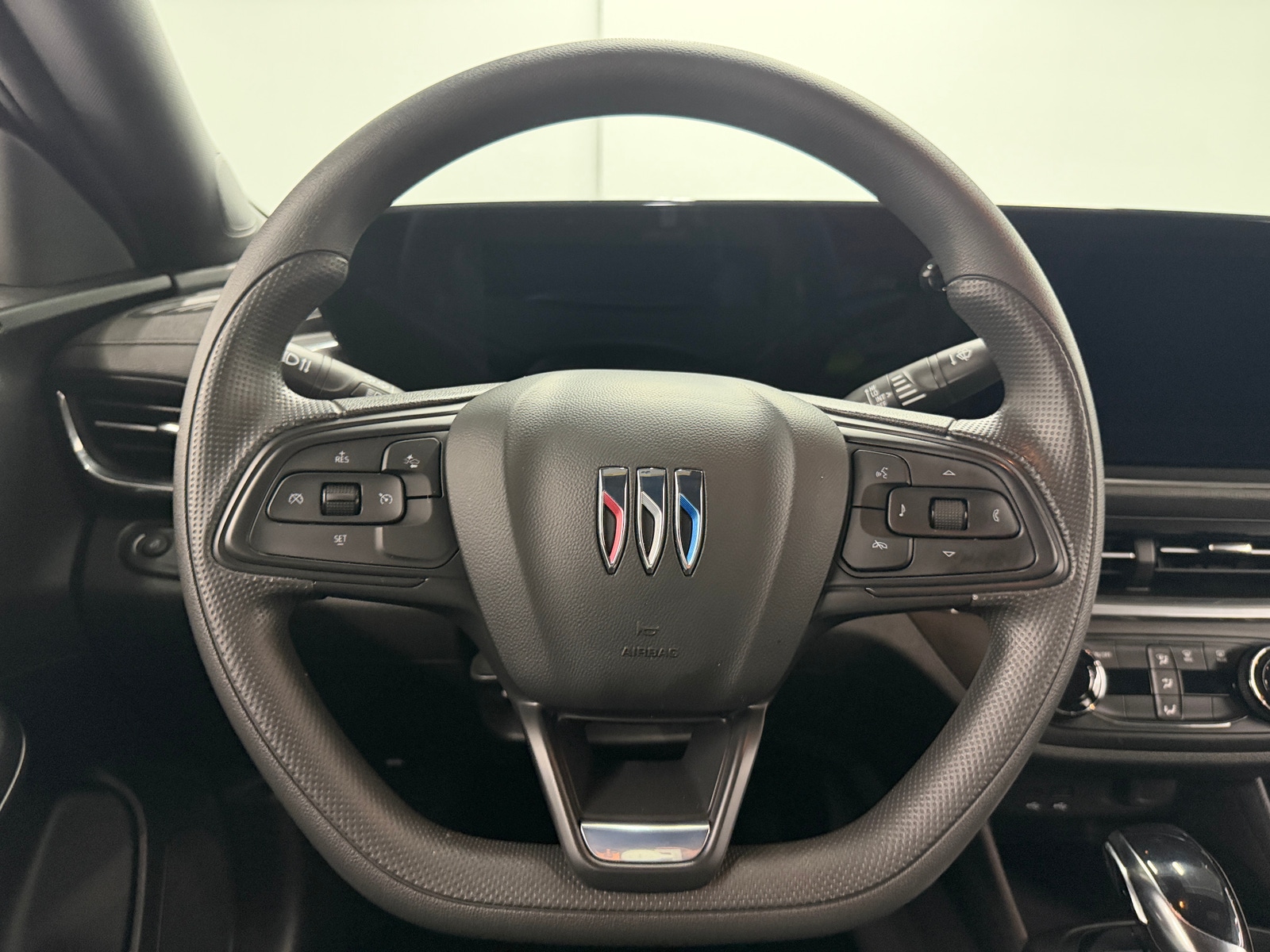 Thumbnail: 2024 Buick Envista - 5