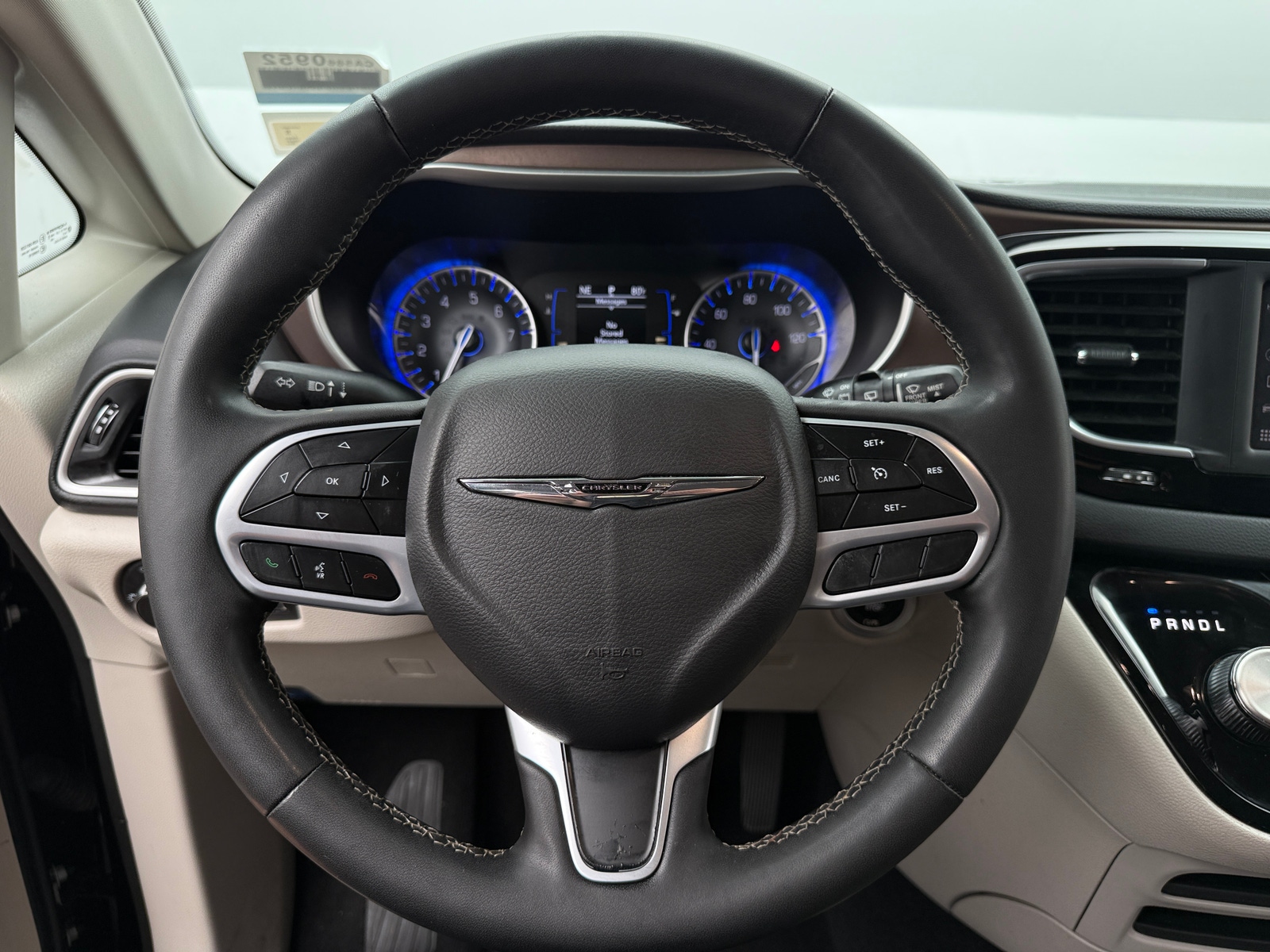 Thumbnail: 2024 Chrysler Voyager - 5