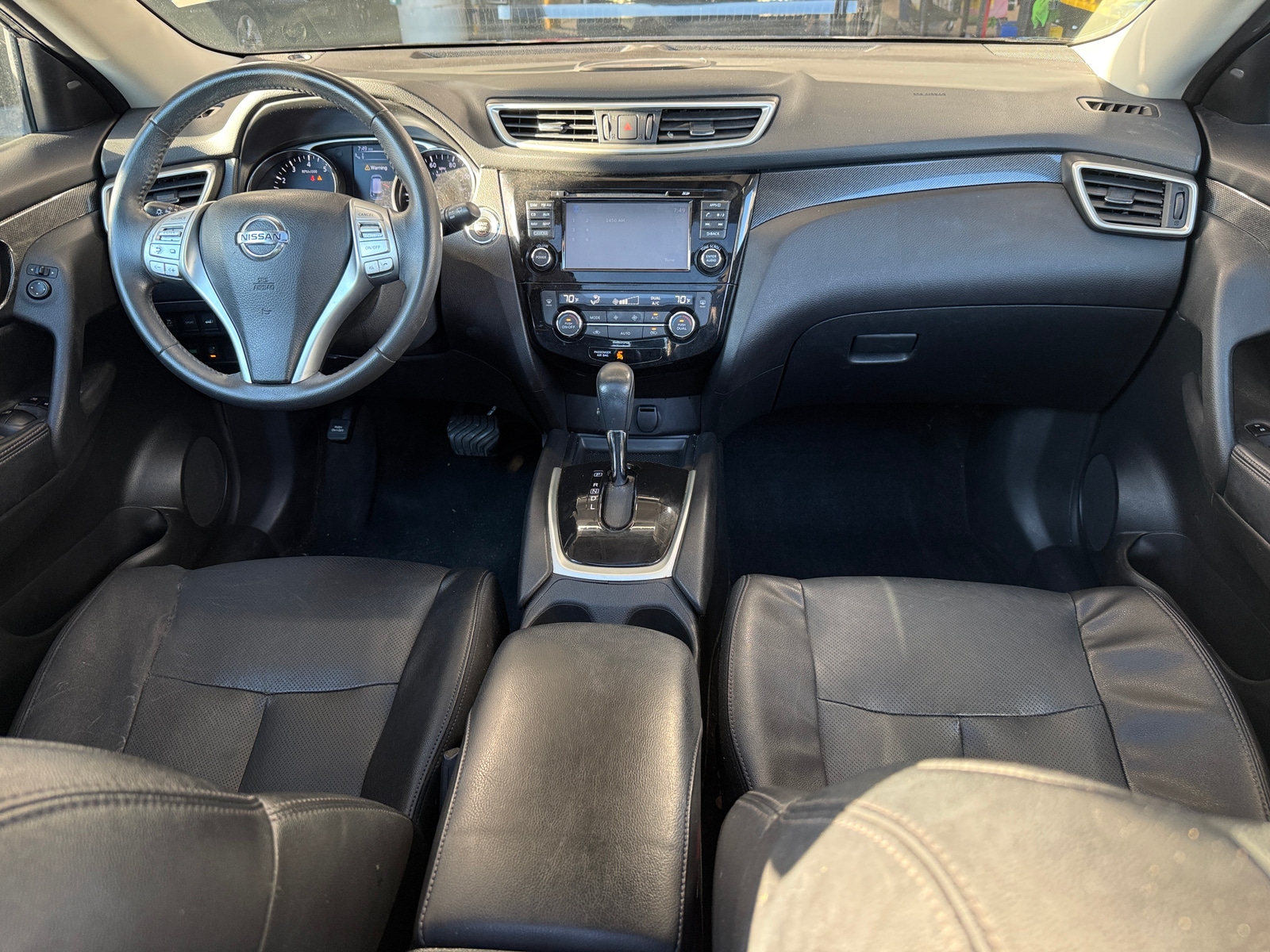 Thumbnail: 2016 Nissan Rogue - 2